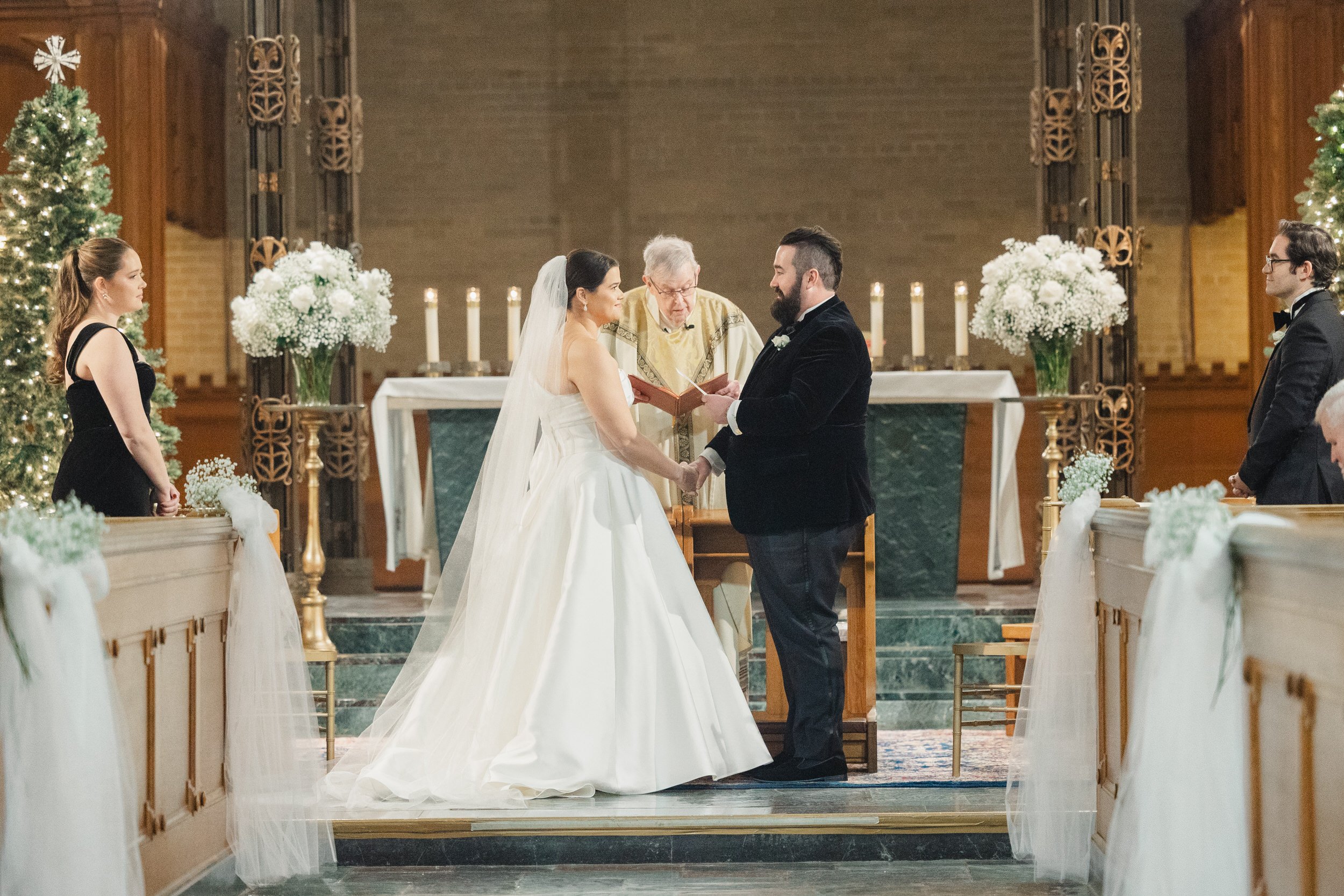 Elegant indoor ceremony at Aldrich Mansion Rhode Island