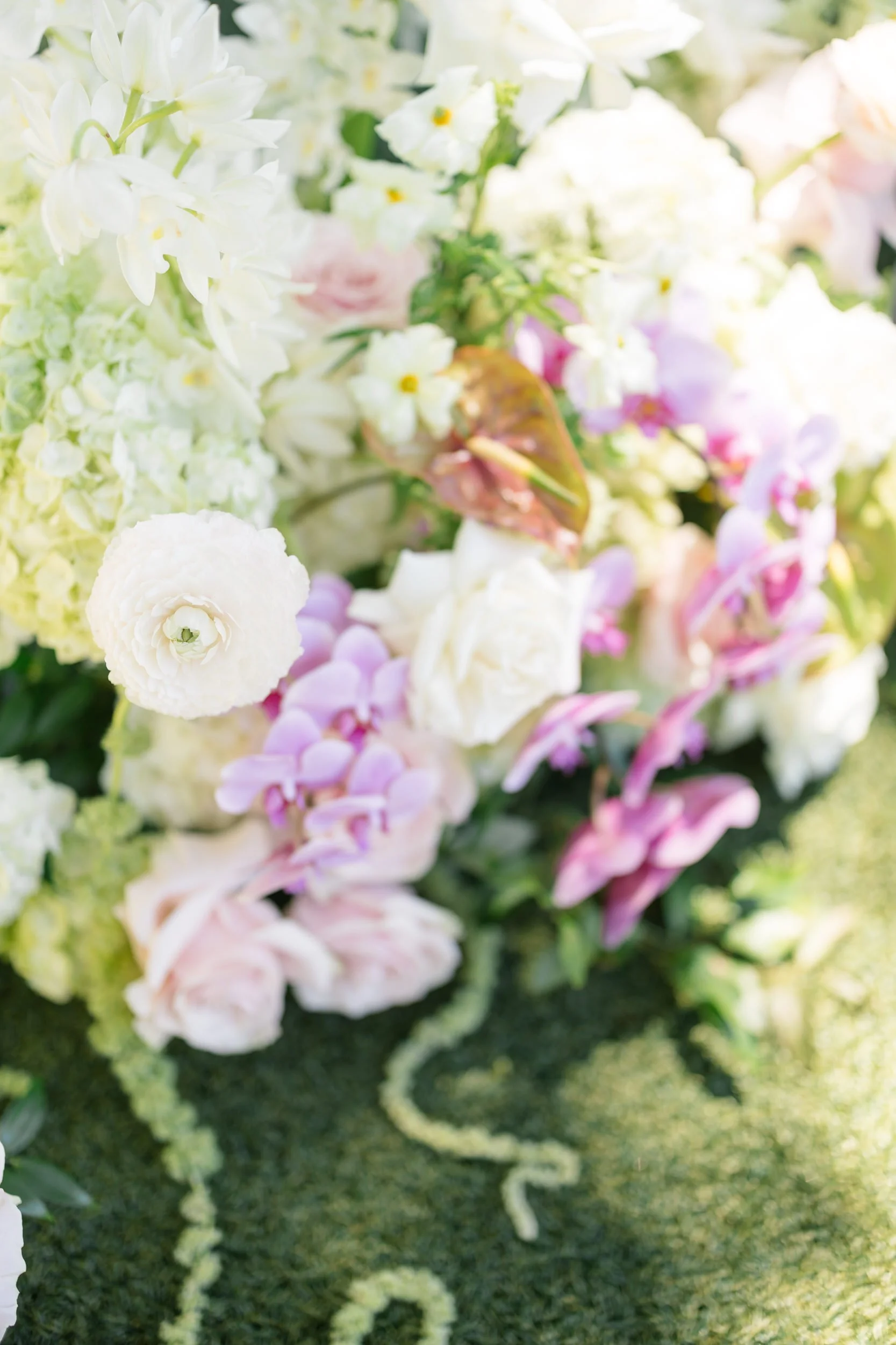 ceremony decor at oahu wedding venue sunset ranch hawaii