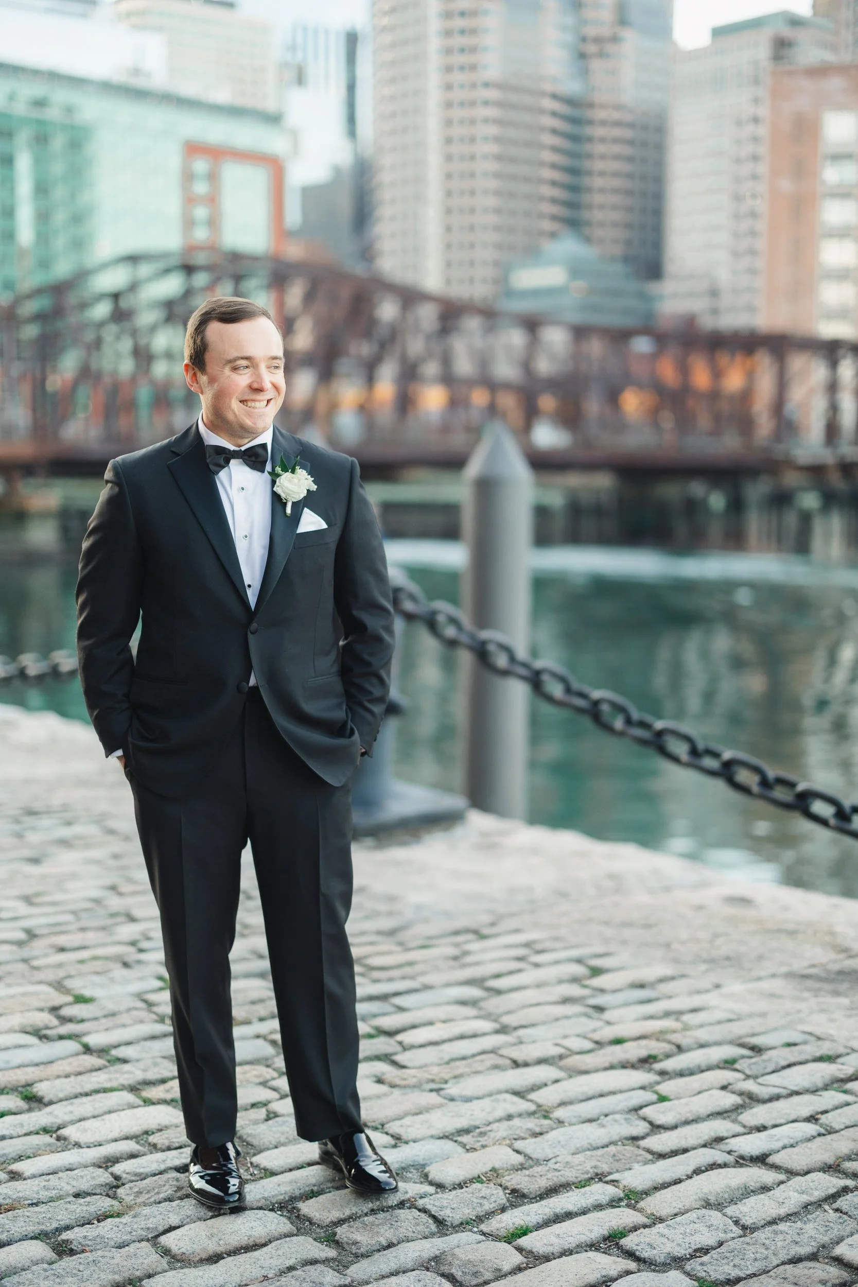 Romantic sunset couple portraits at Fan Pier Park