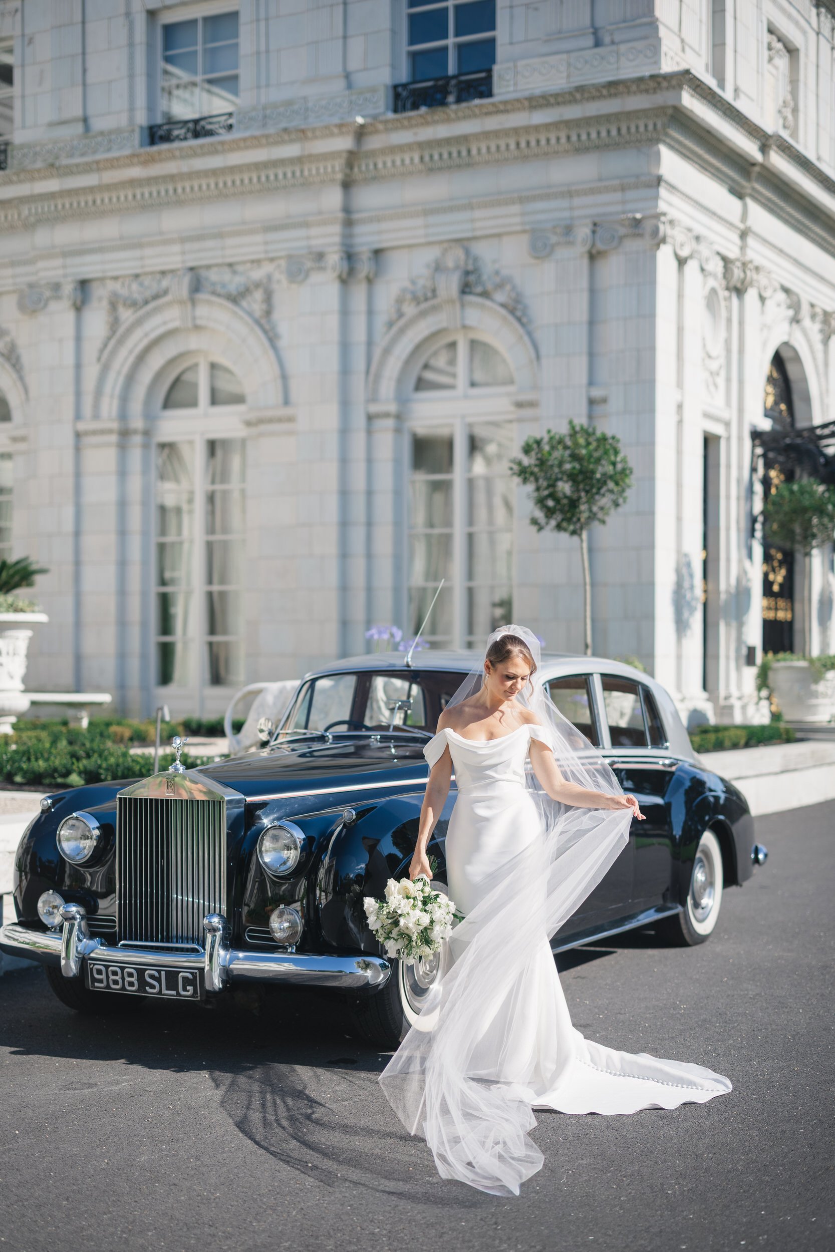 Elegant portraits at a Rosecliff wedding captured by a Newport wedding photographer