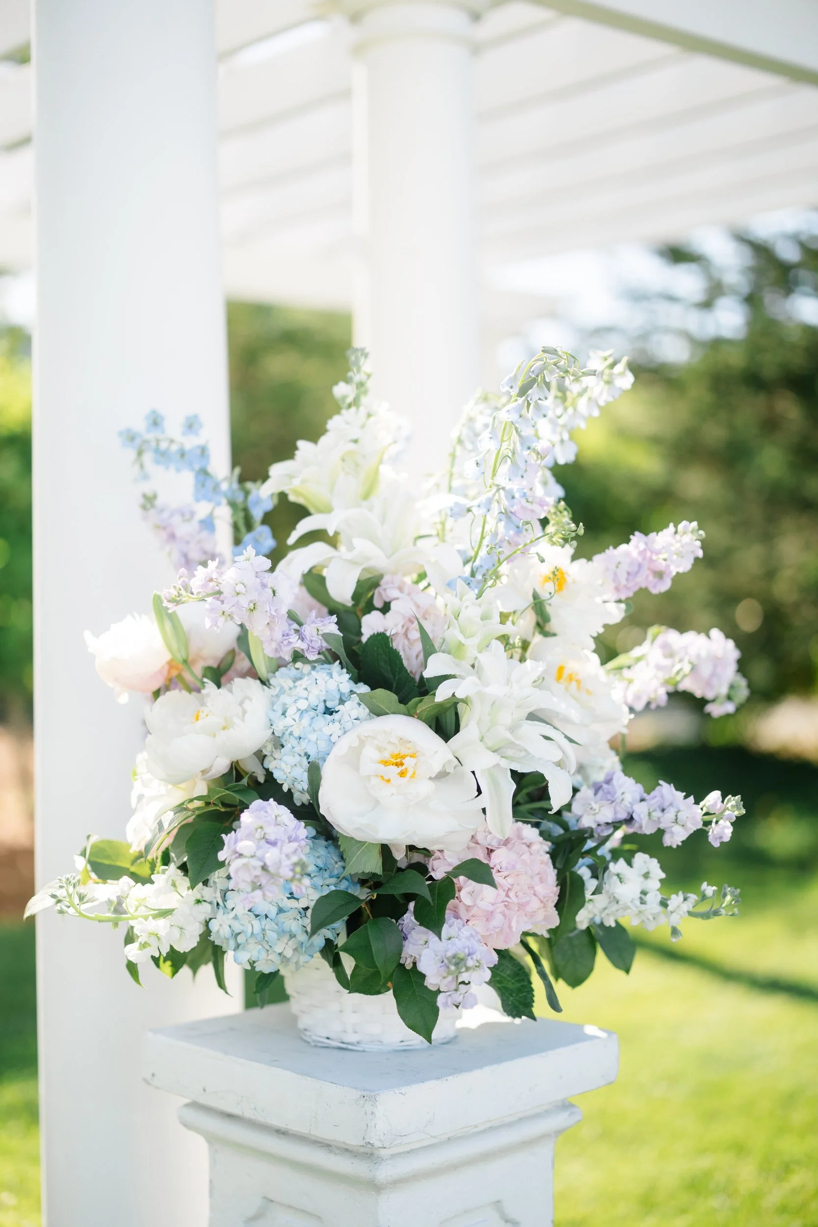 Floral ceremony installation at Cape Cod wedding venue