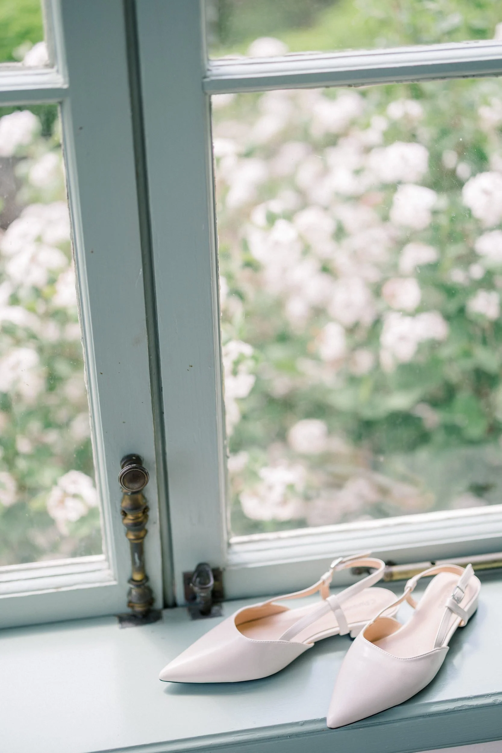 Elegant bridal accessories photographed at a North Shore Massachusetts wedding