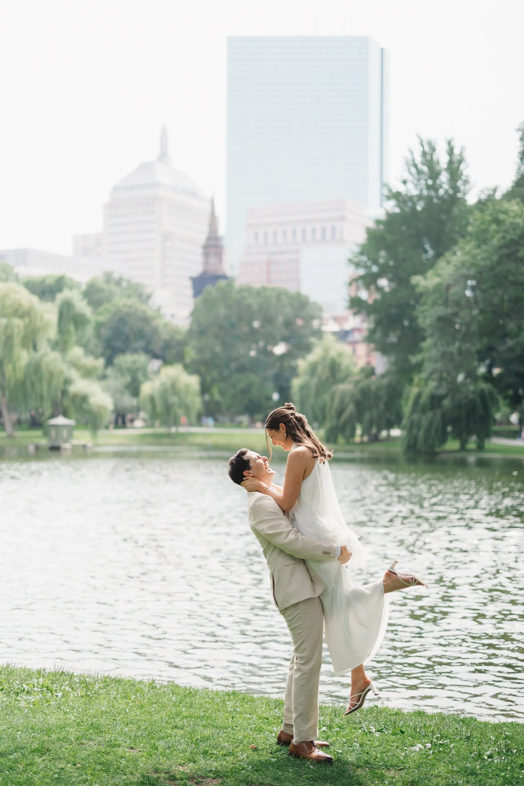Elegant engagement portraits in the iconic Boston Public Garden.