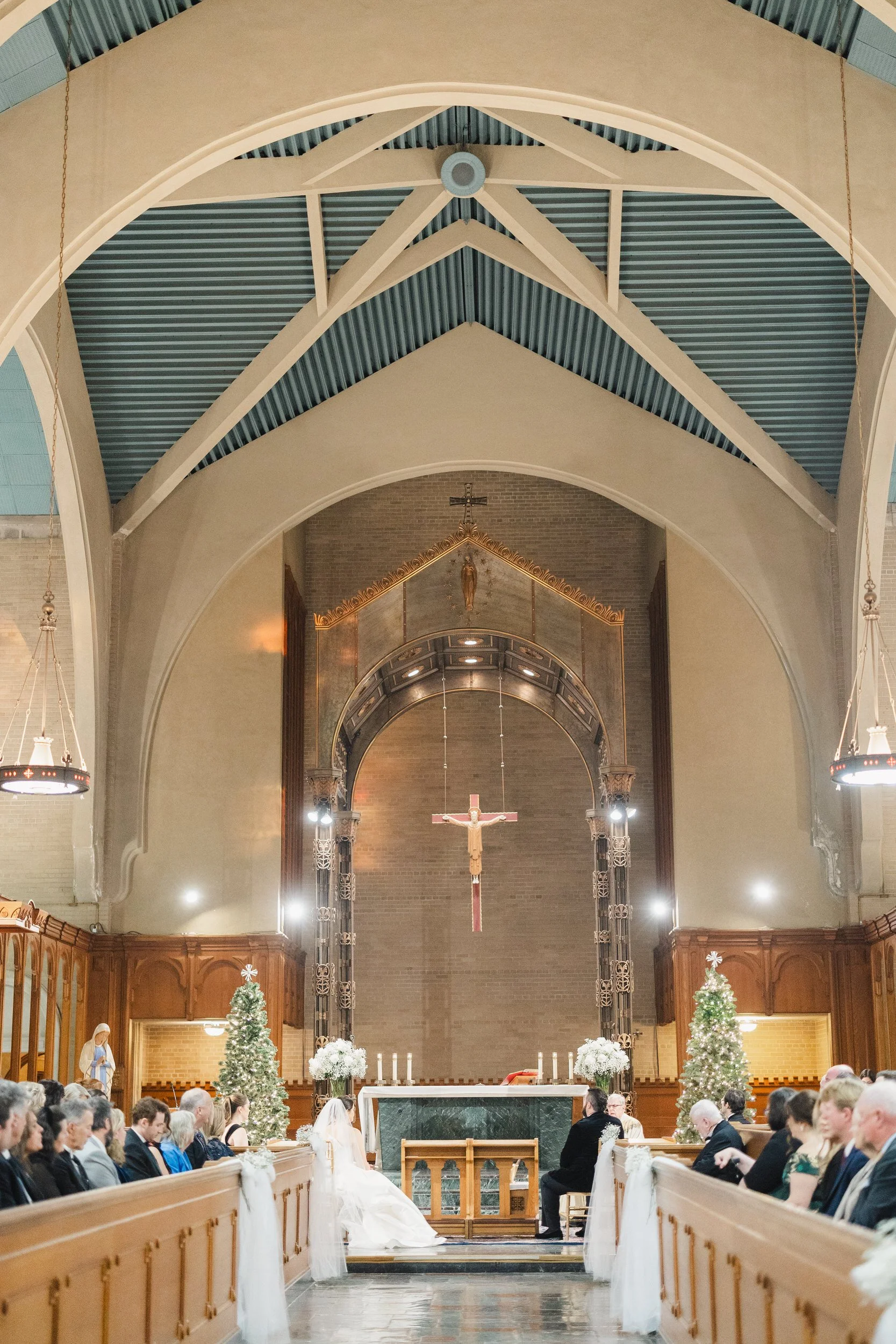 Romantic ceremony inside Aldrich Mansion wedding venue