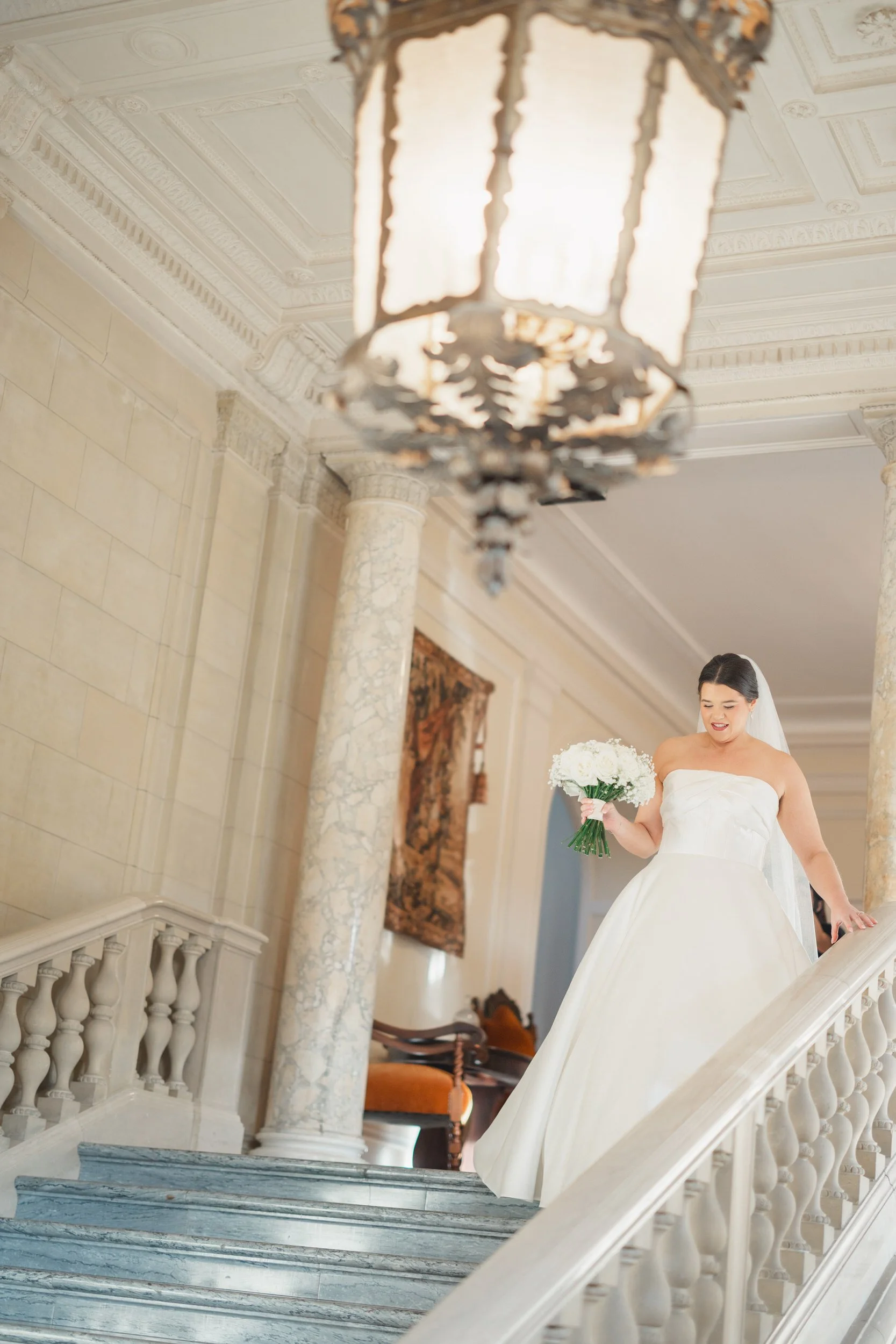 First look at Aldrich Mansion winter wedding