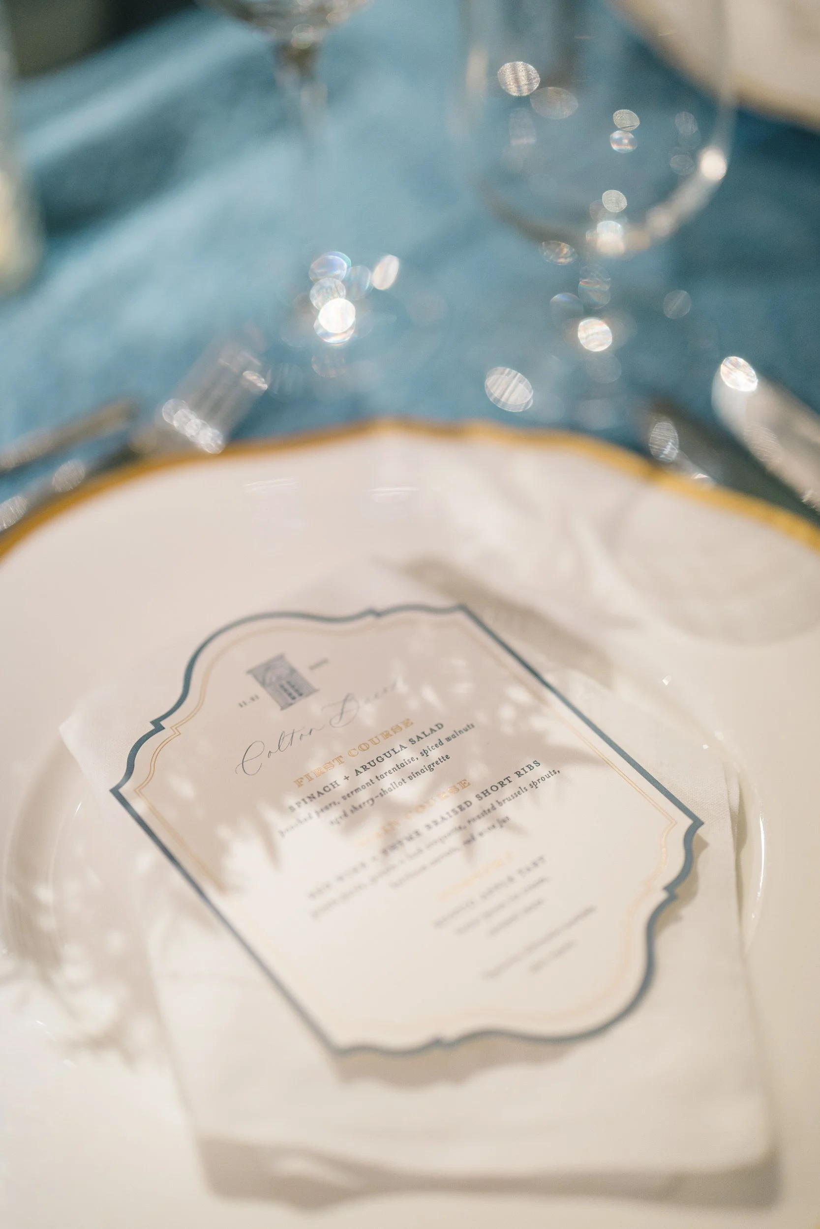 Garden-inspired florals decorating the dinner tables at the Boston Athenaeum