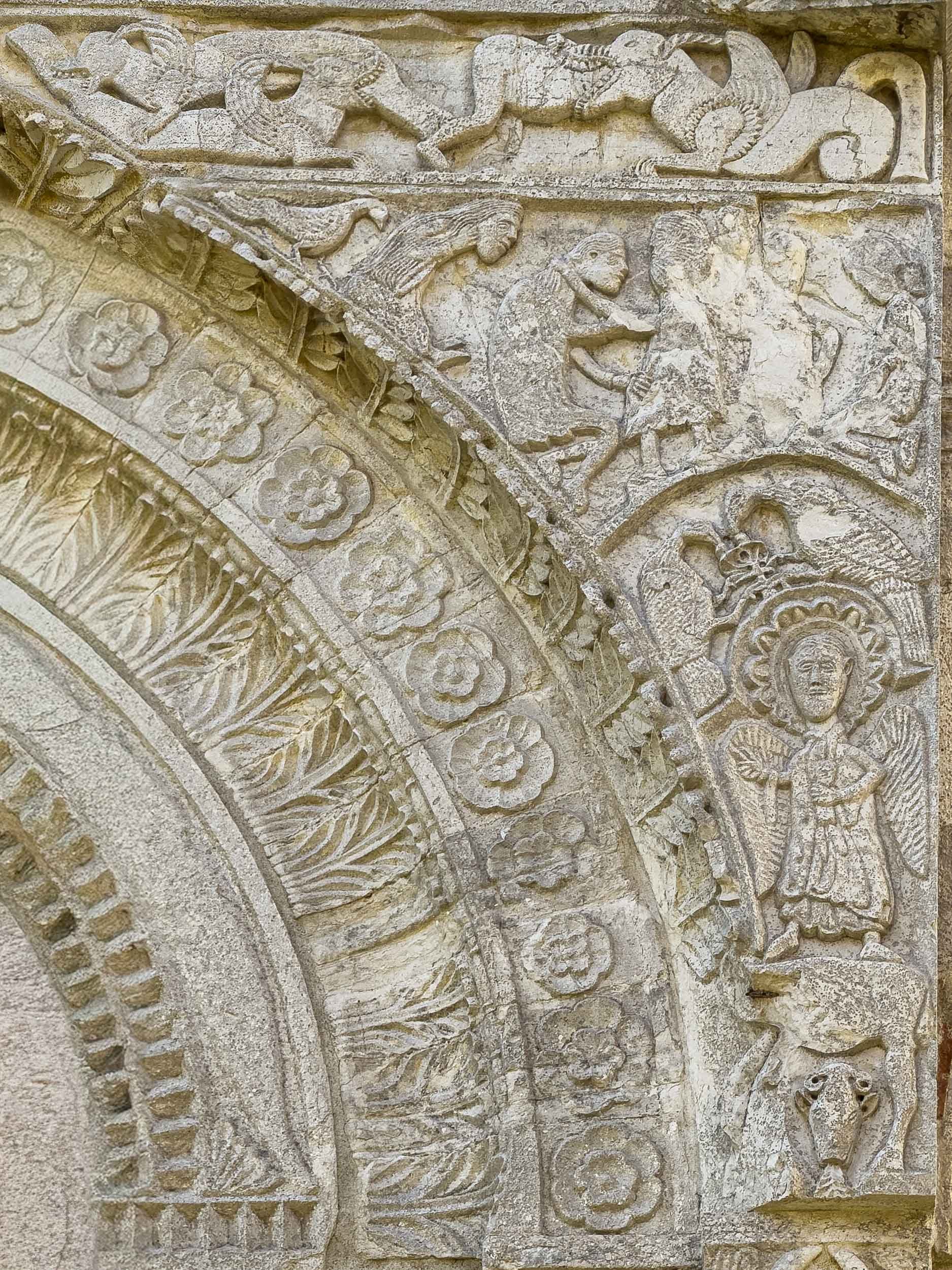 Chiesa di Santa Maria della Strada 11