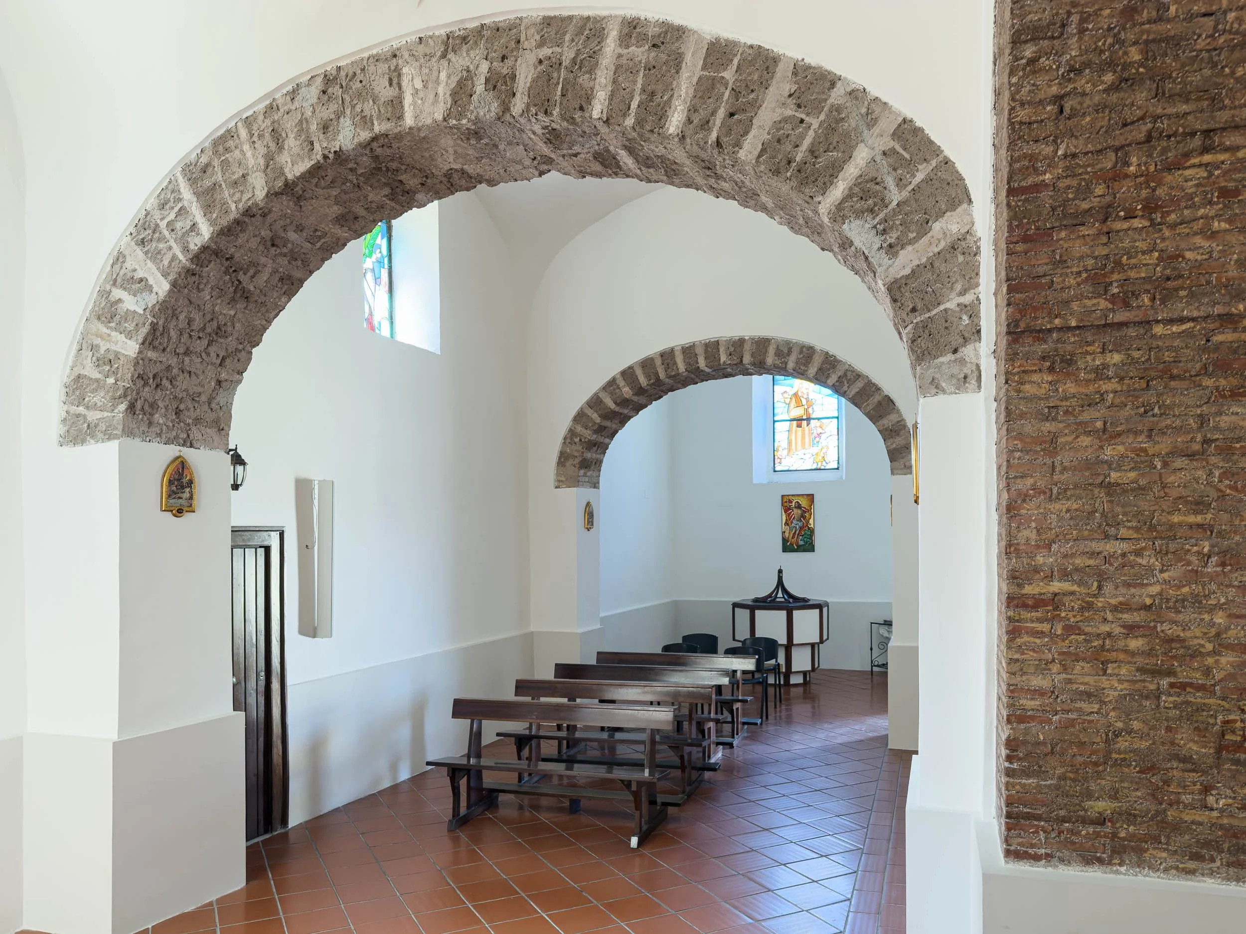 Chiesa di San Michele Arcangelo extra moenia 25