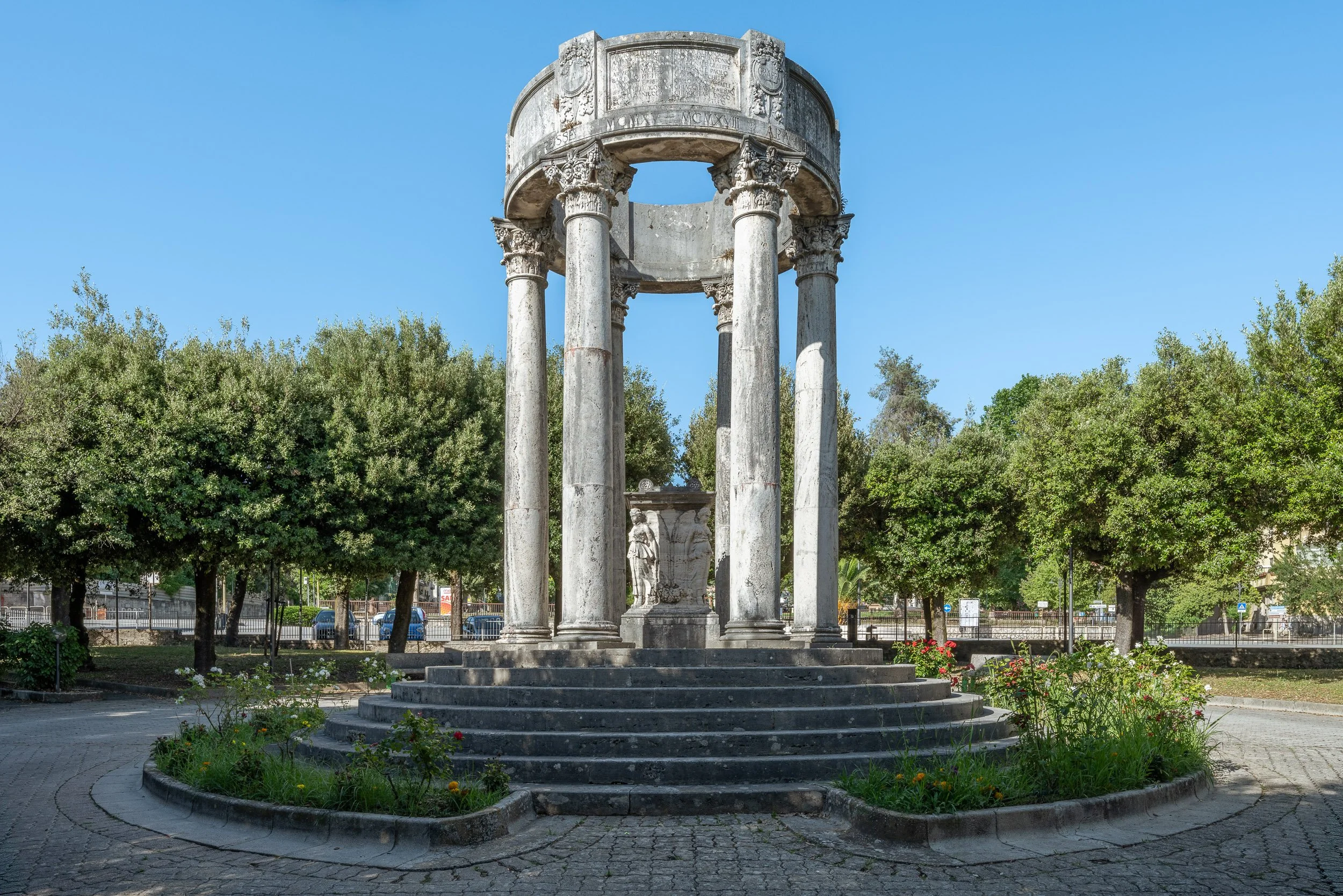 Monumento ai caduti di Isernia 1