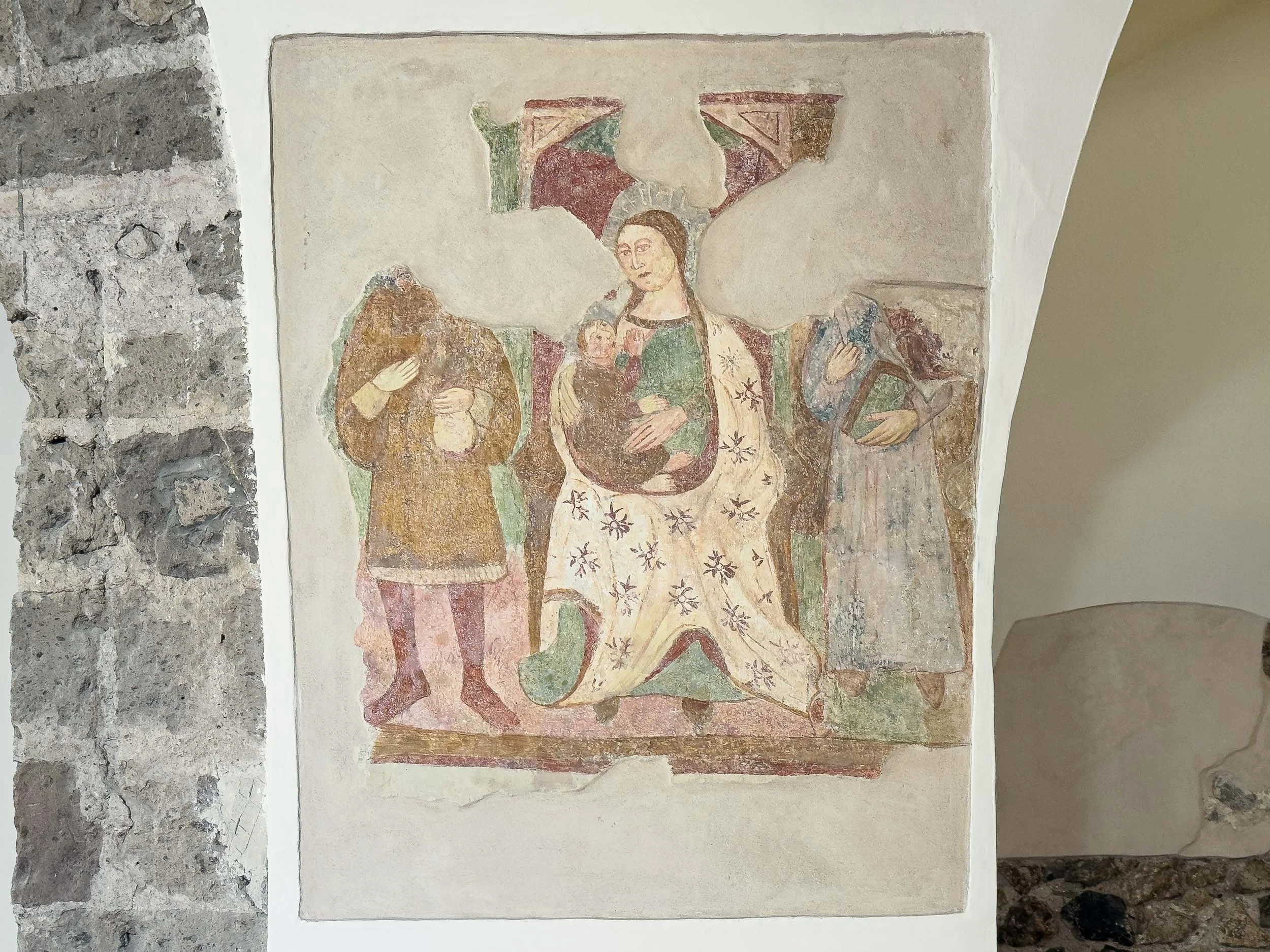 Chiesa di San Michele Arcangelo extra moenia 6