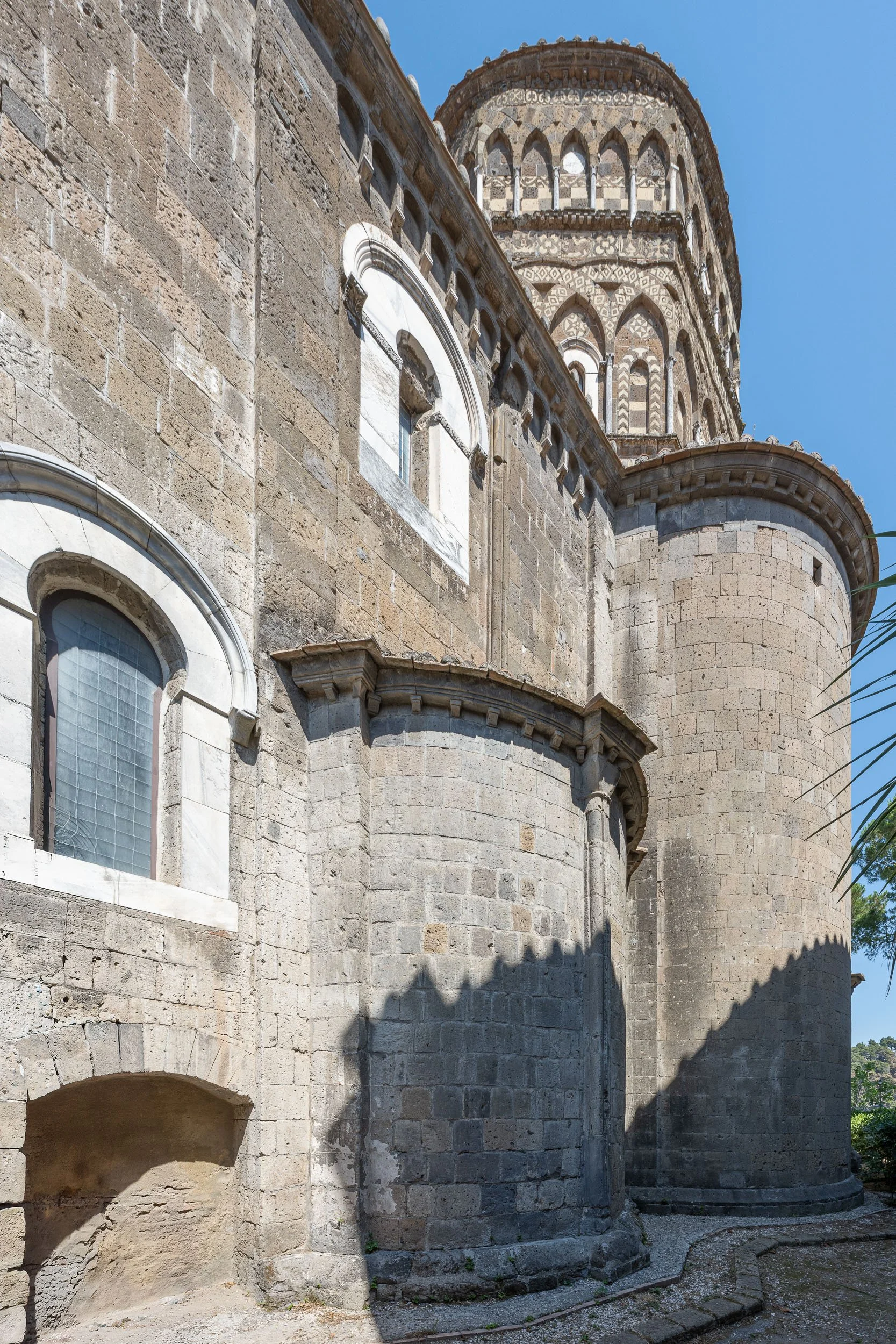 Duomo di Casertavecchia 11