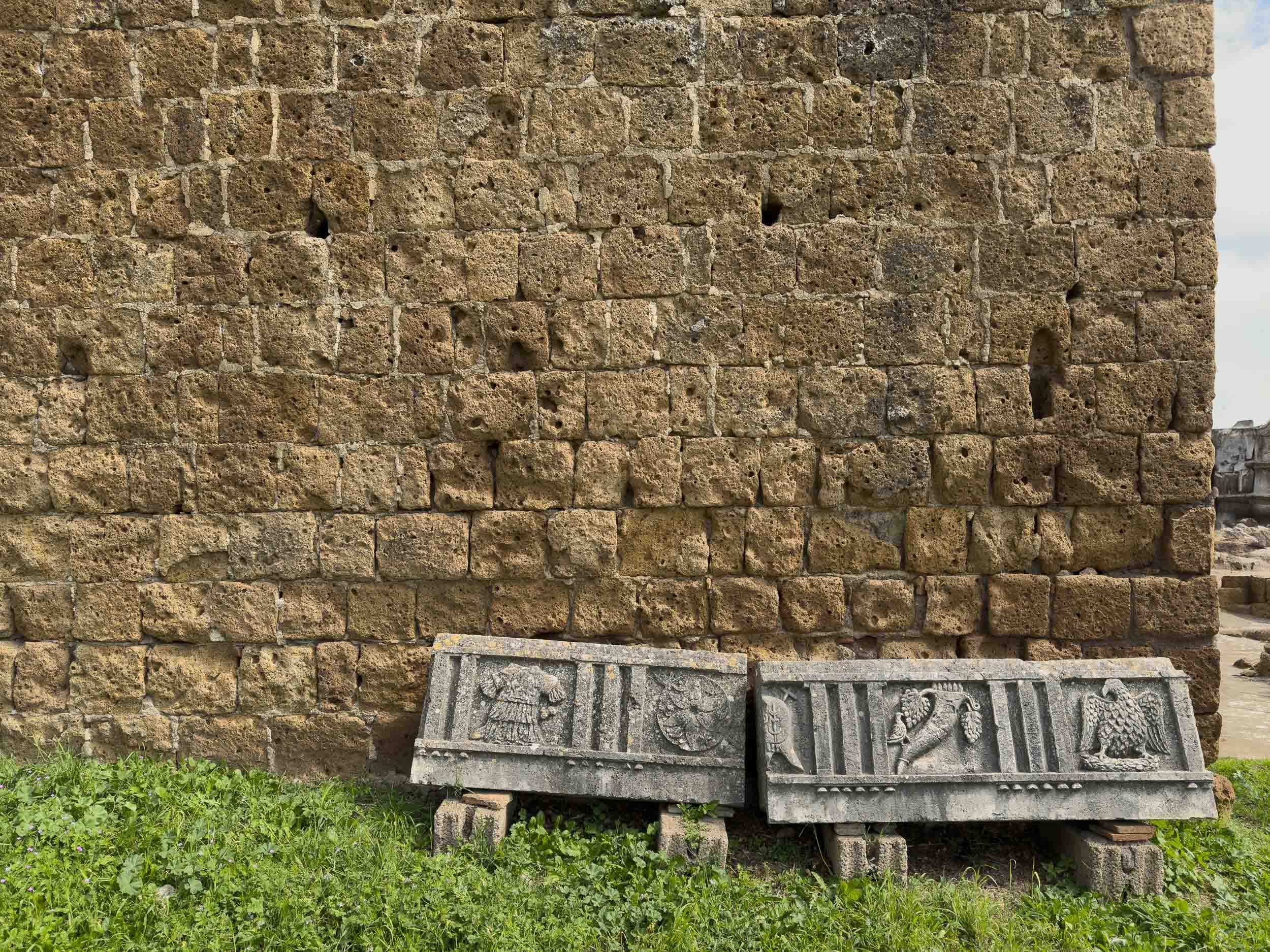 Chiesa di San Pietro a Tuscania-142.jpg