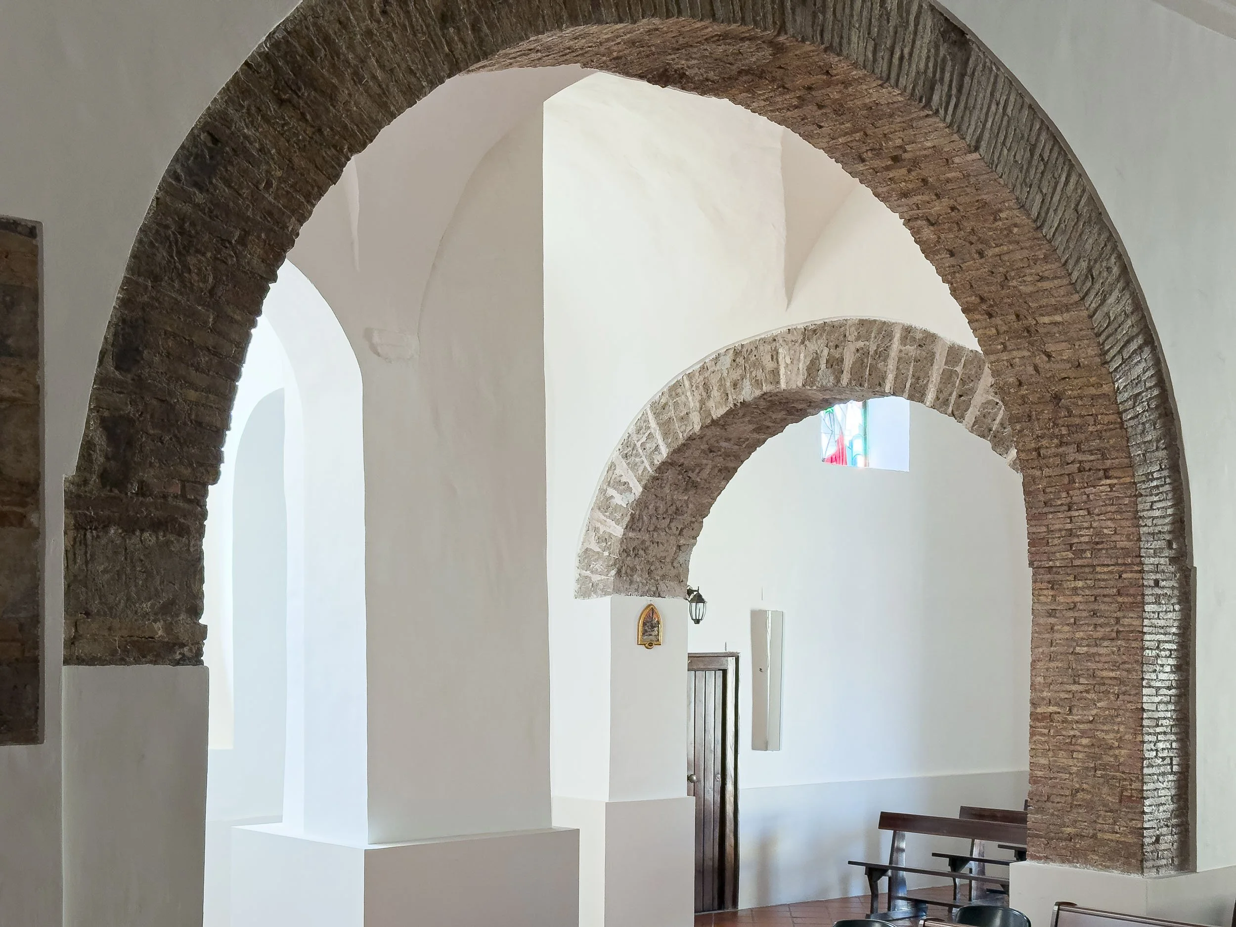 Chiesa di San Michele Arcangelo extra moenia 8