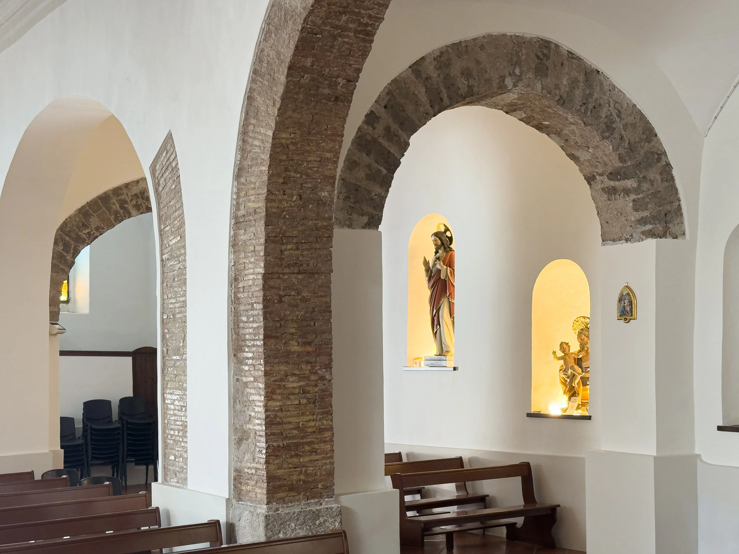 Chiesa di San Michele Arcangelo extra moenia 27