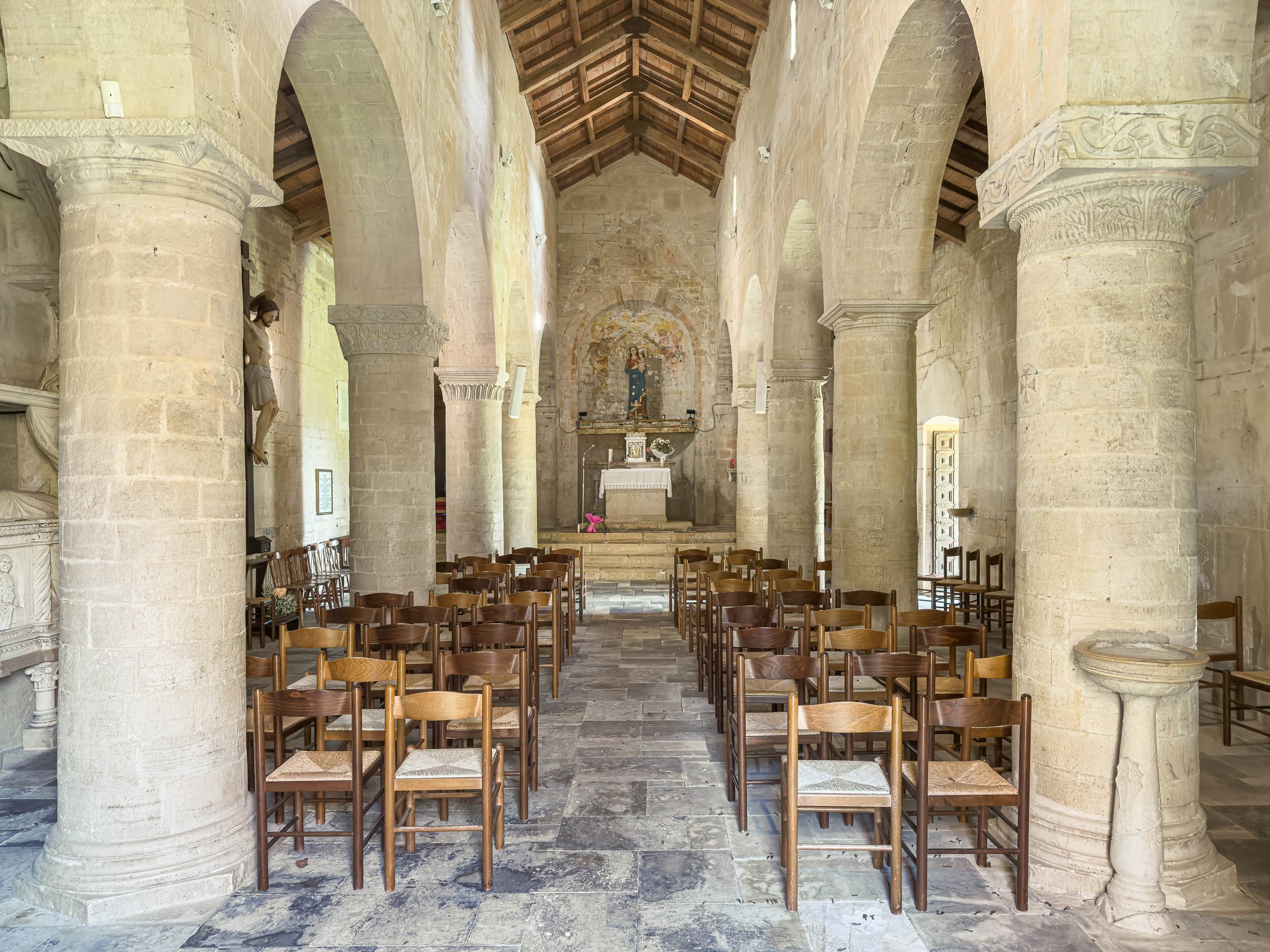 Chiesa di Santa Maria della Strada 14