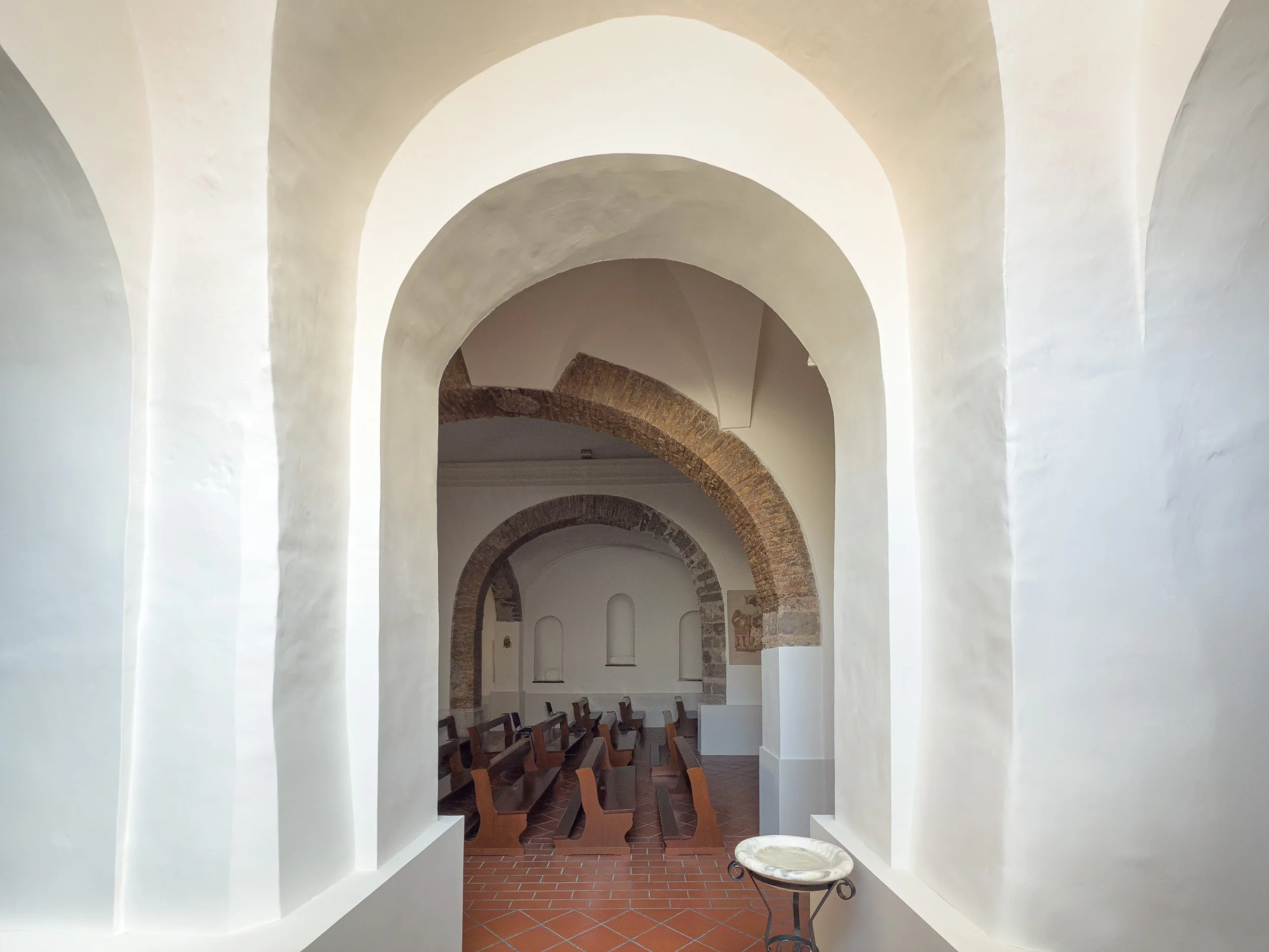 Chiesa di San Michele Arcangelo extra moenia 11