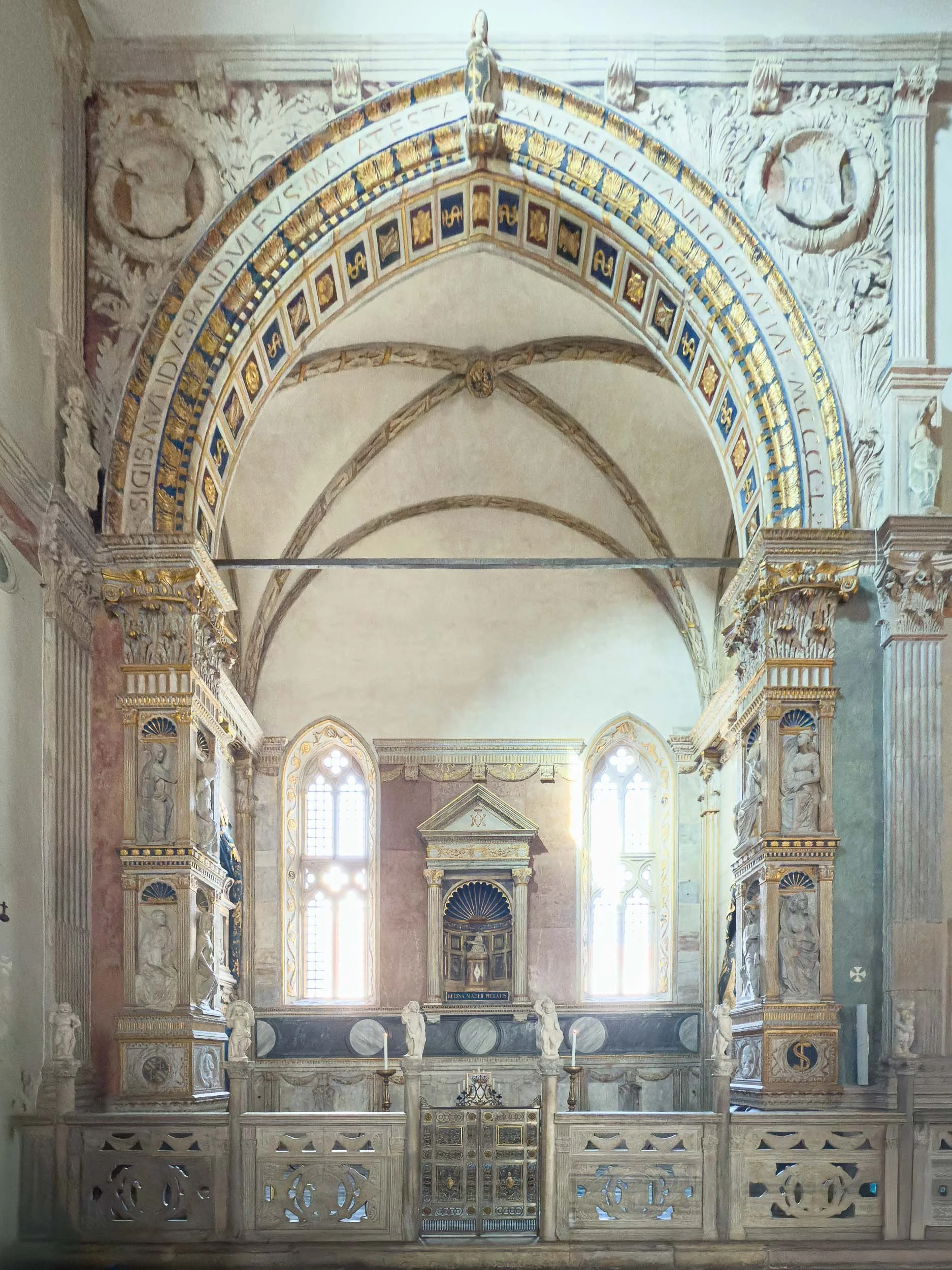 Tempio Malatestiano 25