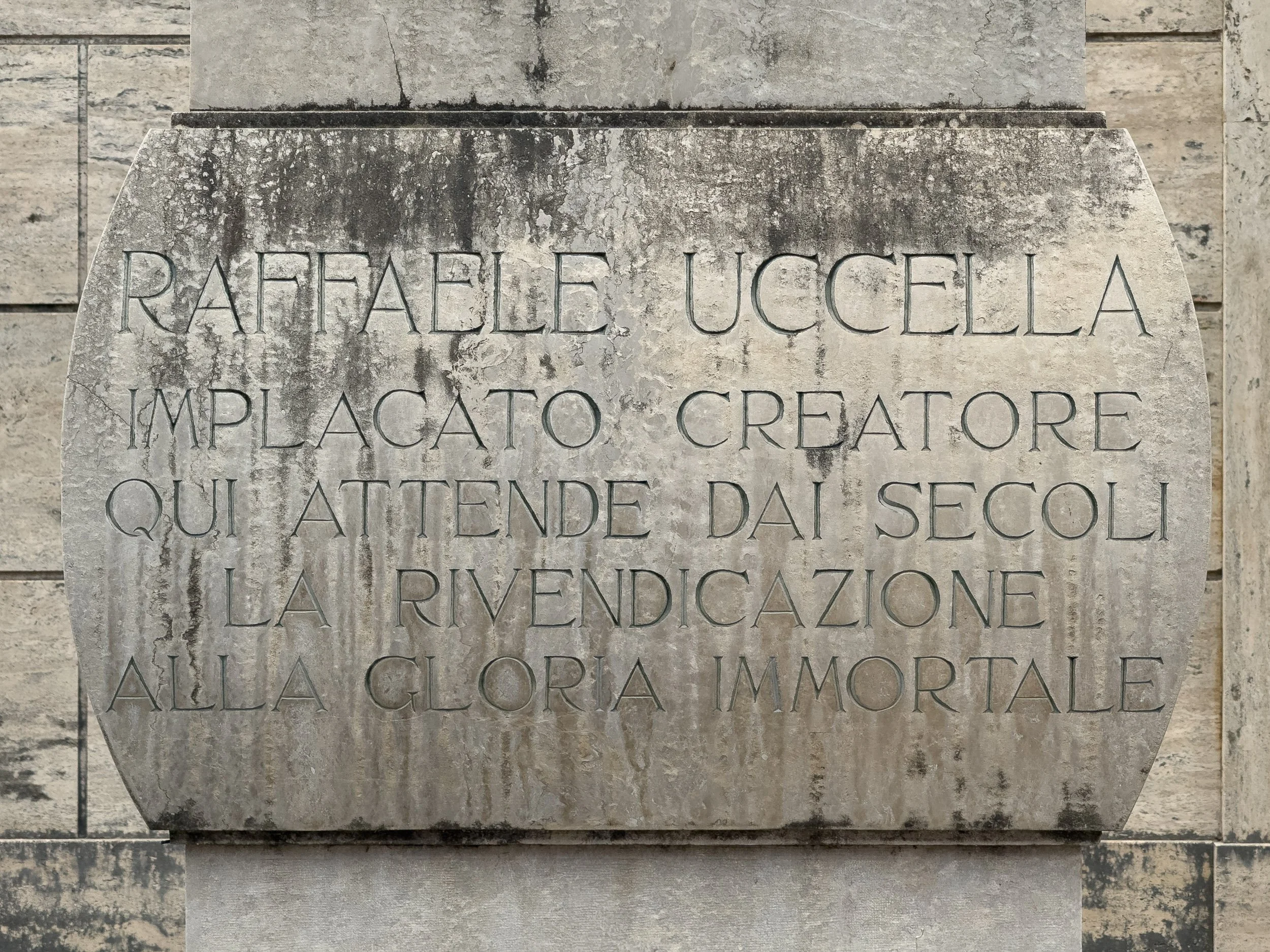 Tomba monumentale di Raffaele Uccella 2