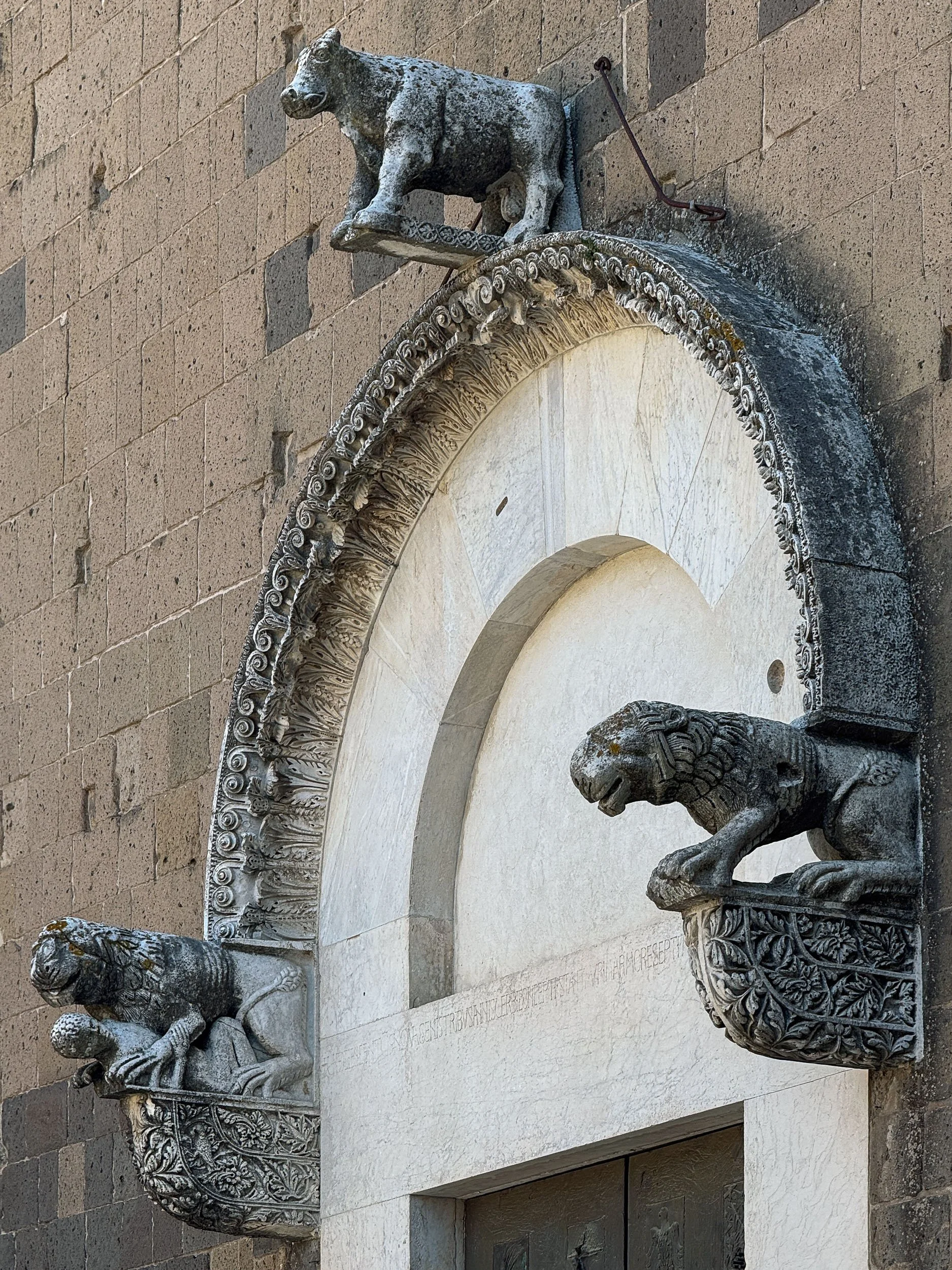 Duomo di Casertavecchia 40