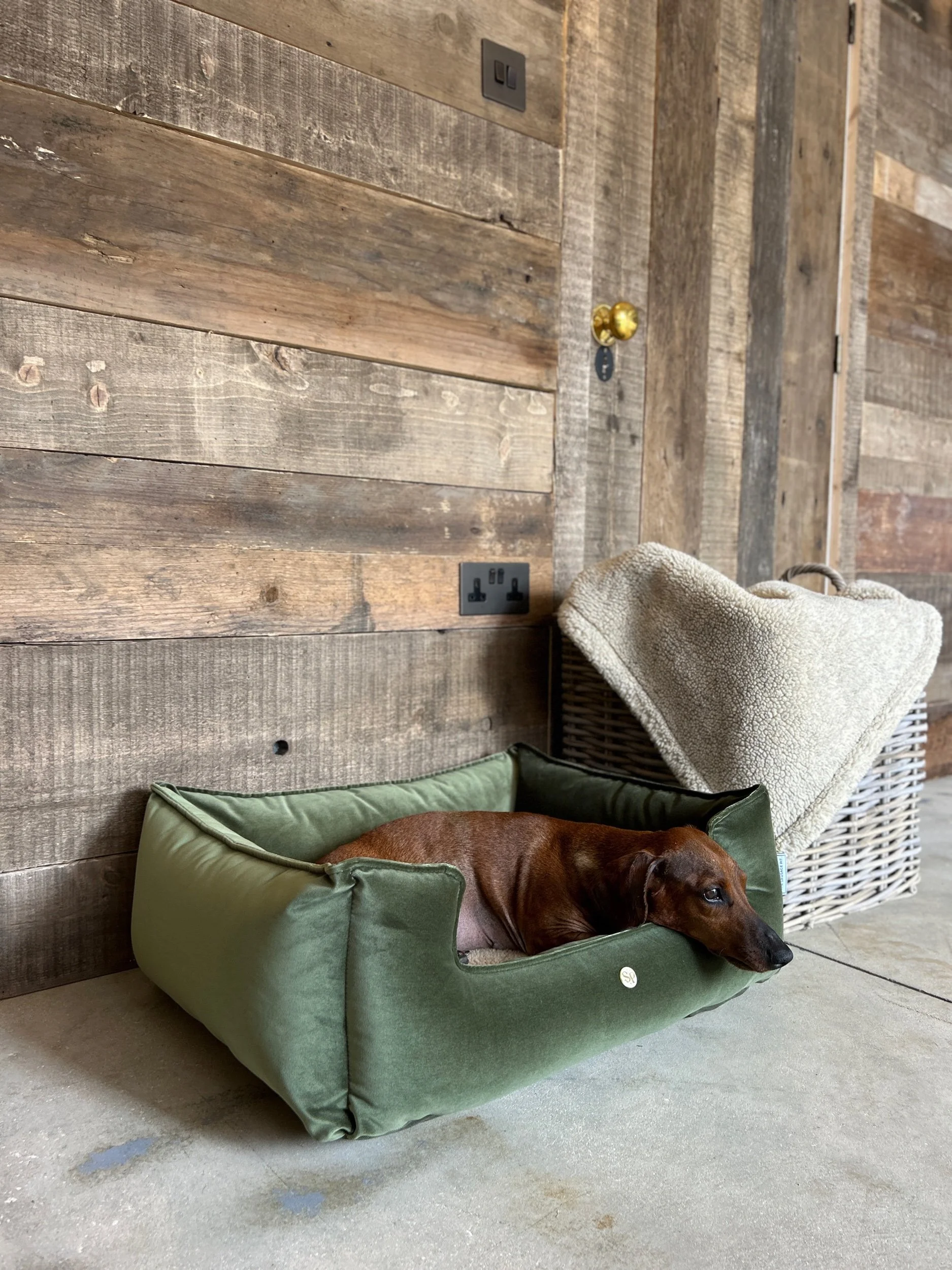 The Burford Bed- Moss Velour