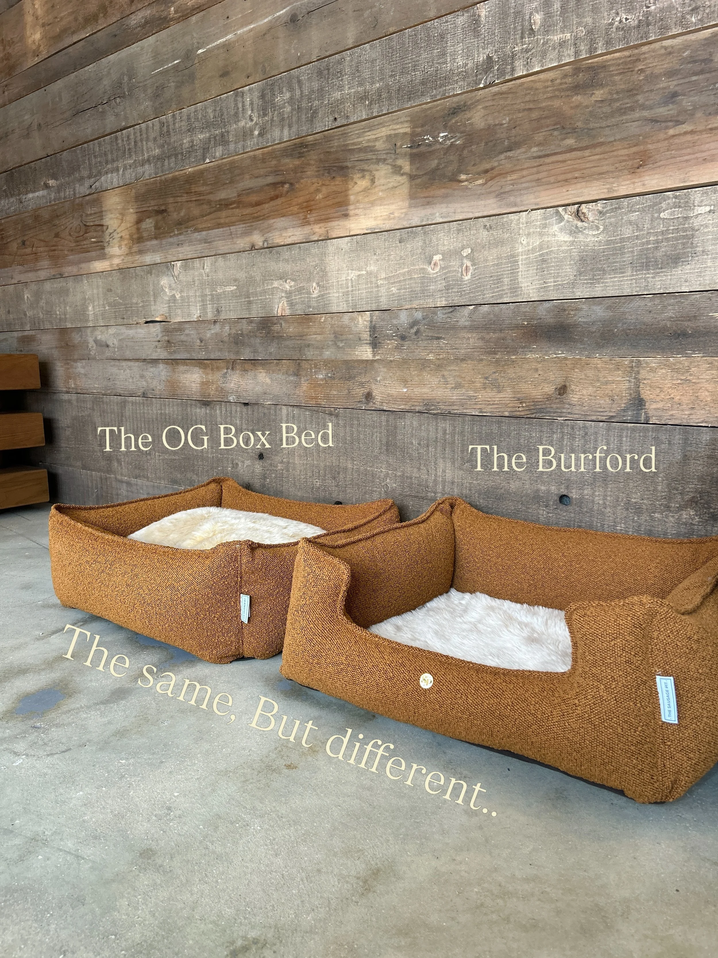 It&rsquo;s easy to see the differences when they&rsquo;re side by side!
.
Our Box Beds are soo similar but with a few simple tweaks that were requested by YOU, we now have a much more useable &amp; supportive bed for our Pups that will last them wayy