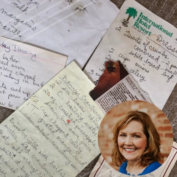 A Holiday Series: Holiday Memories.... by Sallie Plass