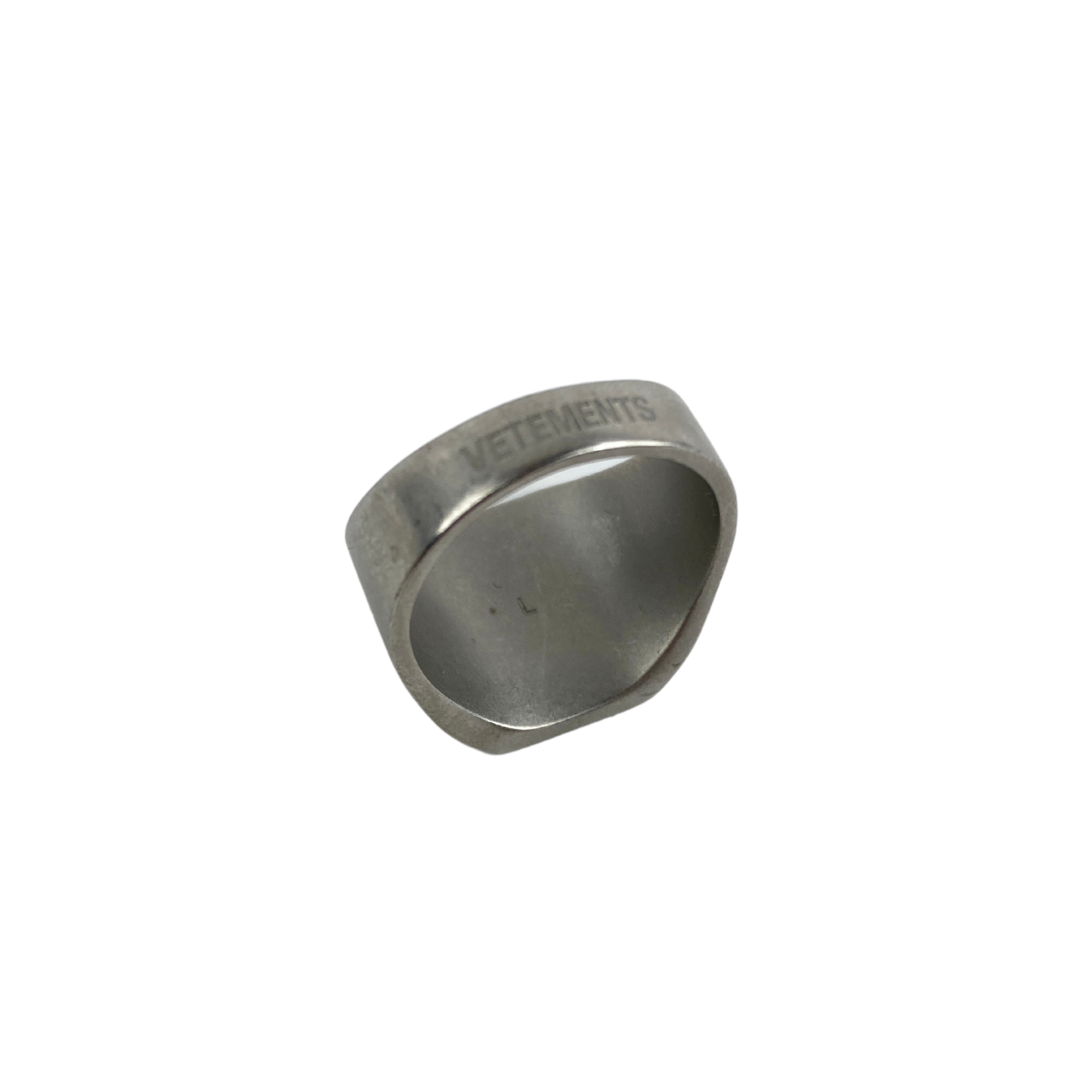 Vetements+Ring++%282%29.png