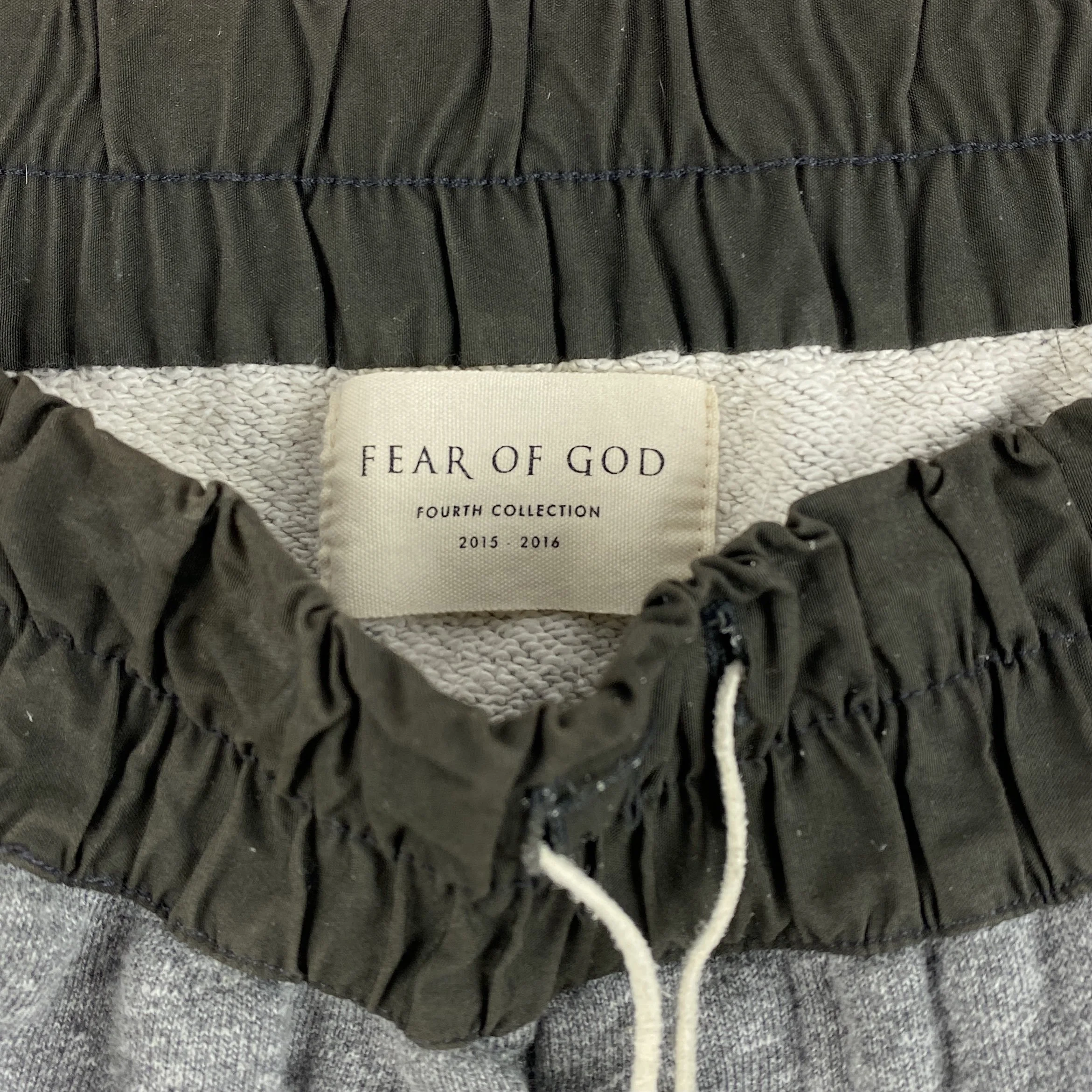 MARKED EU: Fear of God Black Fourth Collection Knee Ripped Jeans