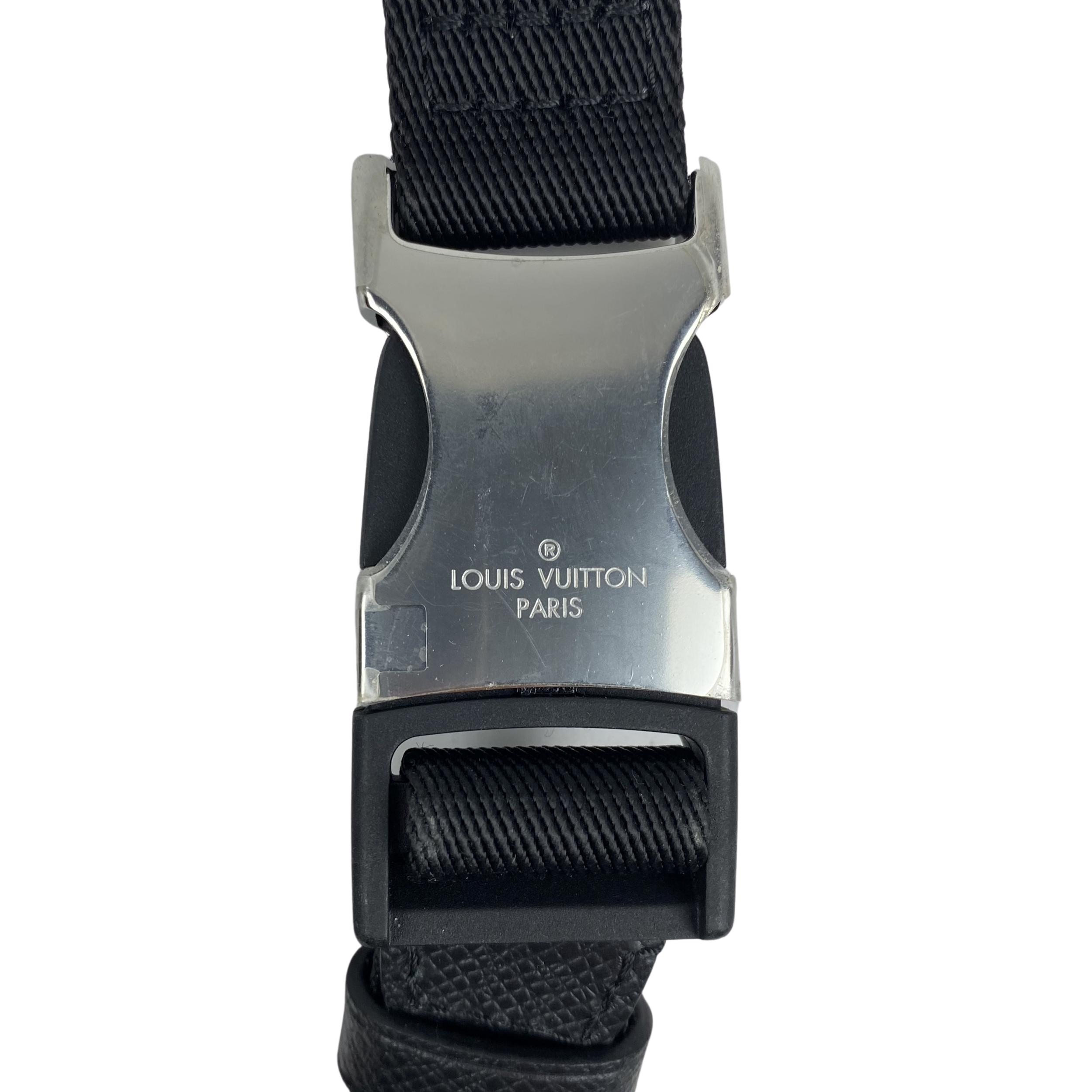 damier bumbag (2).png