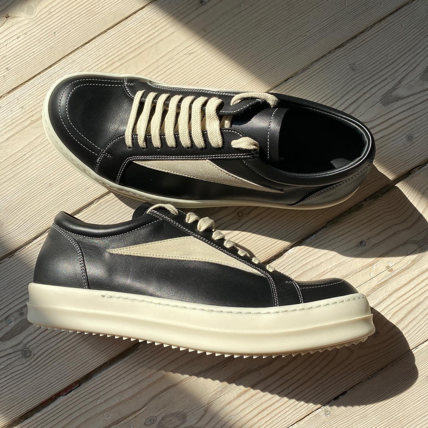 rick owens fw22 strobe vintage sneakers 🥛 #markedeu