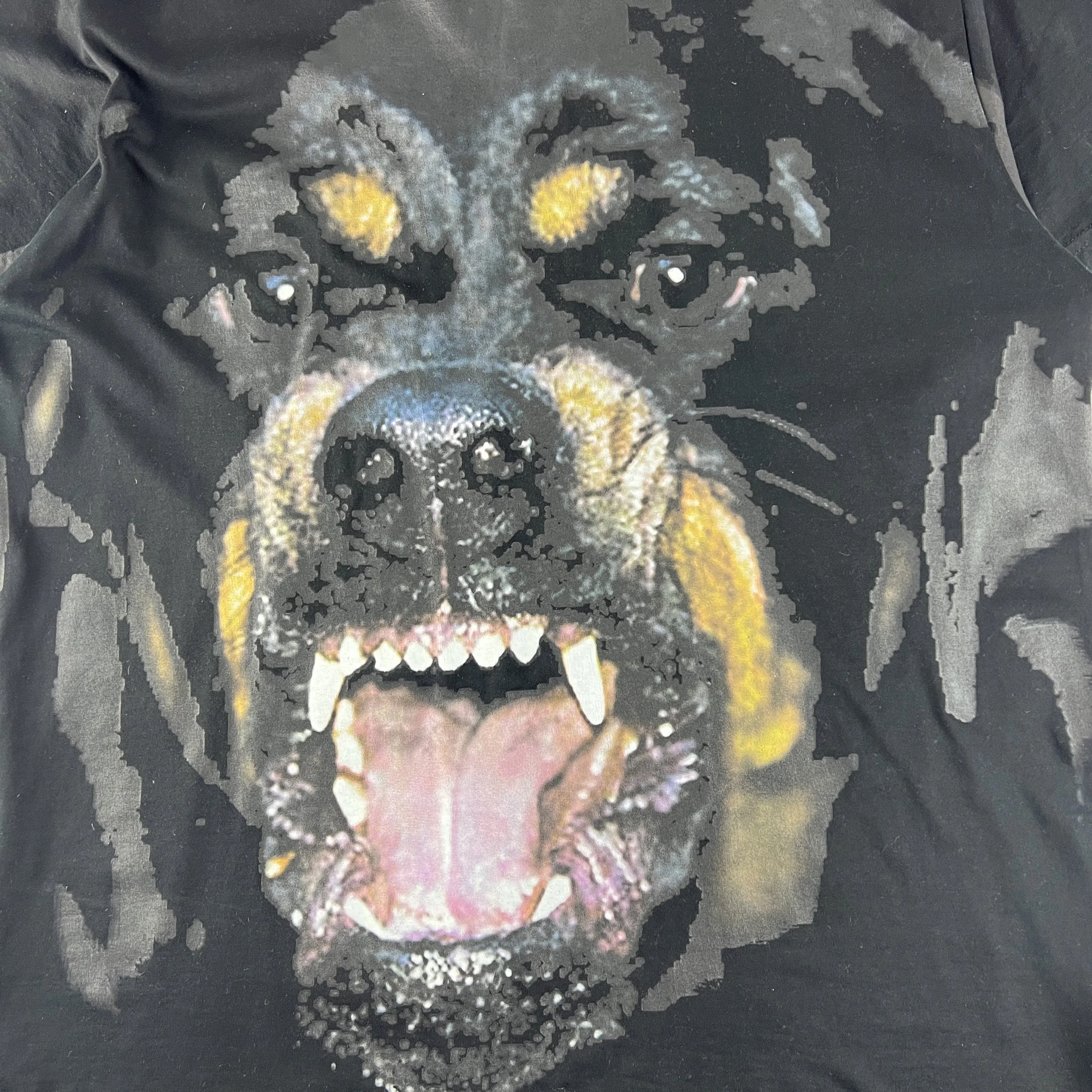 givenchy ロットワイラーTシャツ