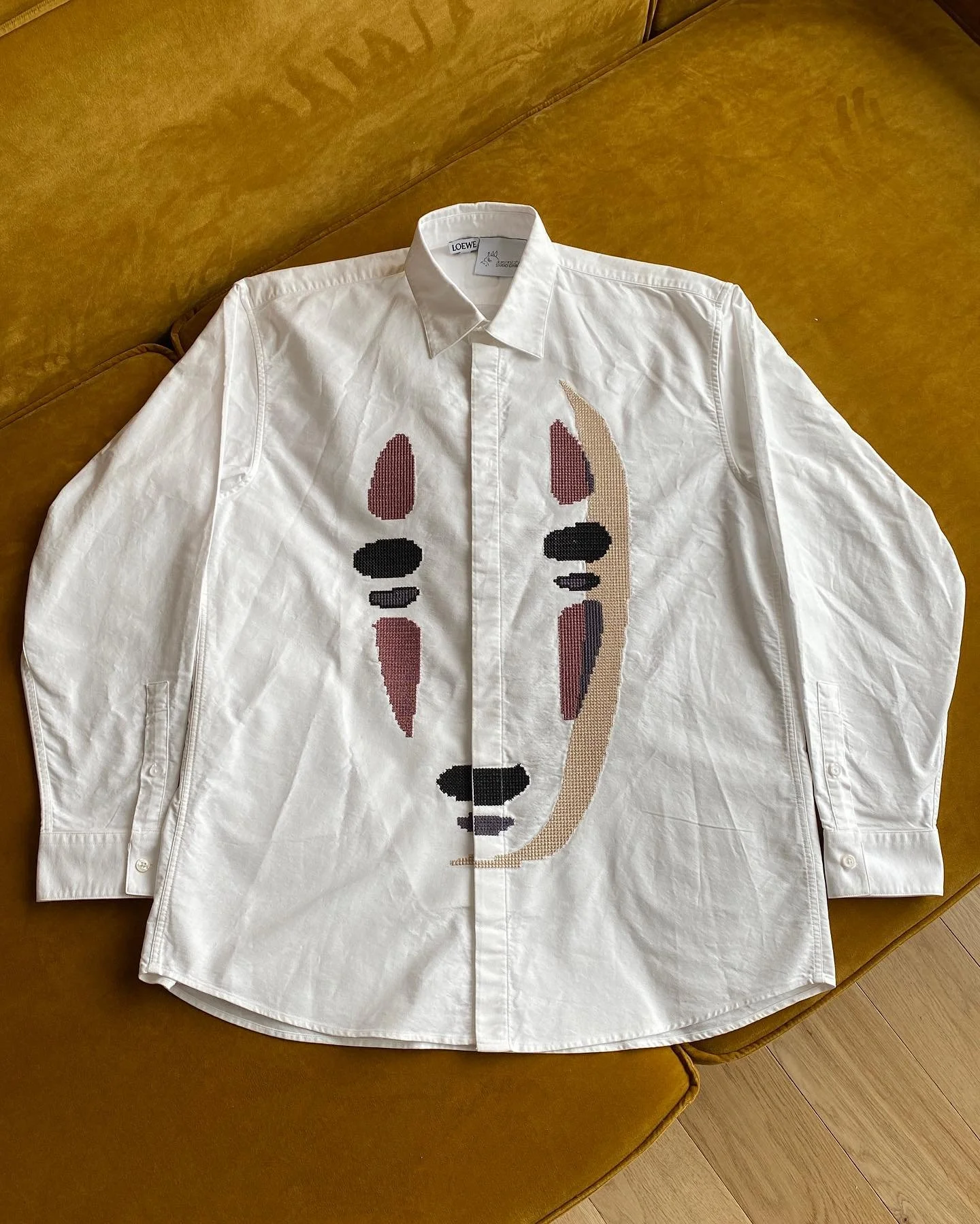 loewe x studio ghibli spirited away顔無しno-face embroidered shirt dropping soon #spiritedaway #studioghibli #miyazaki