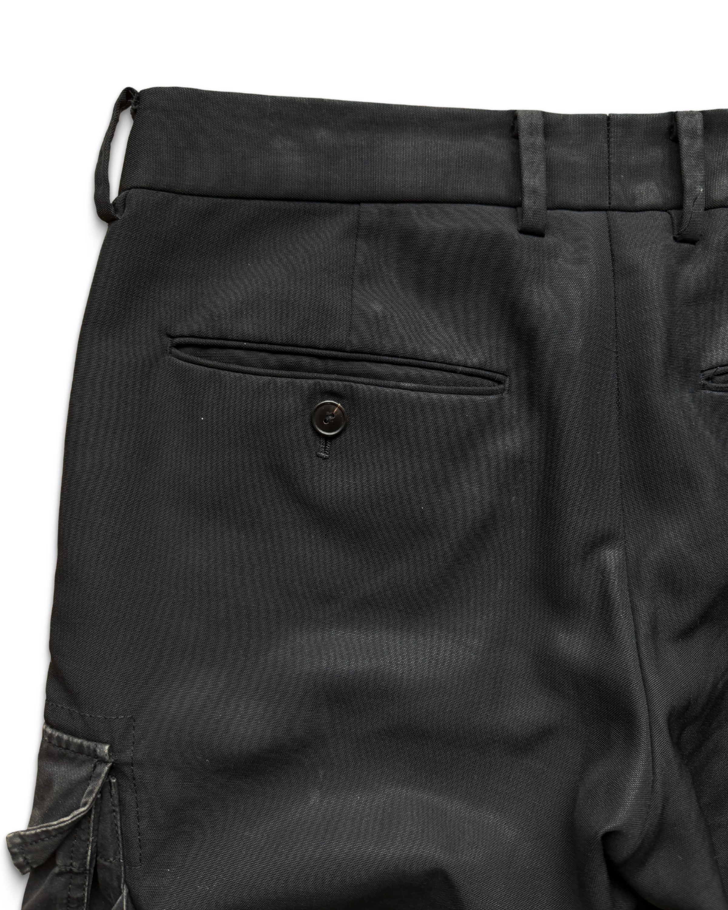number nine hybrid cargos back pocket.png