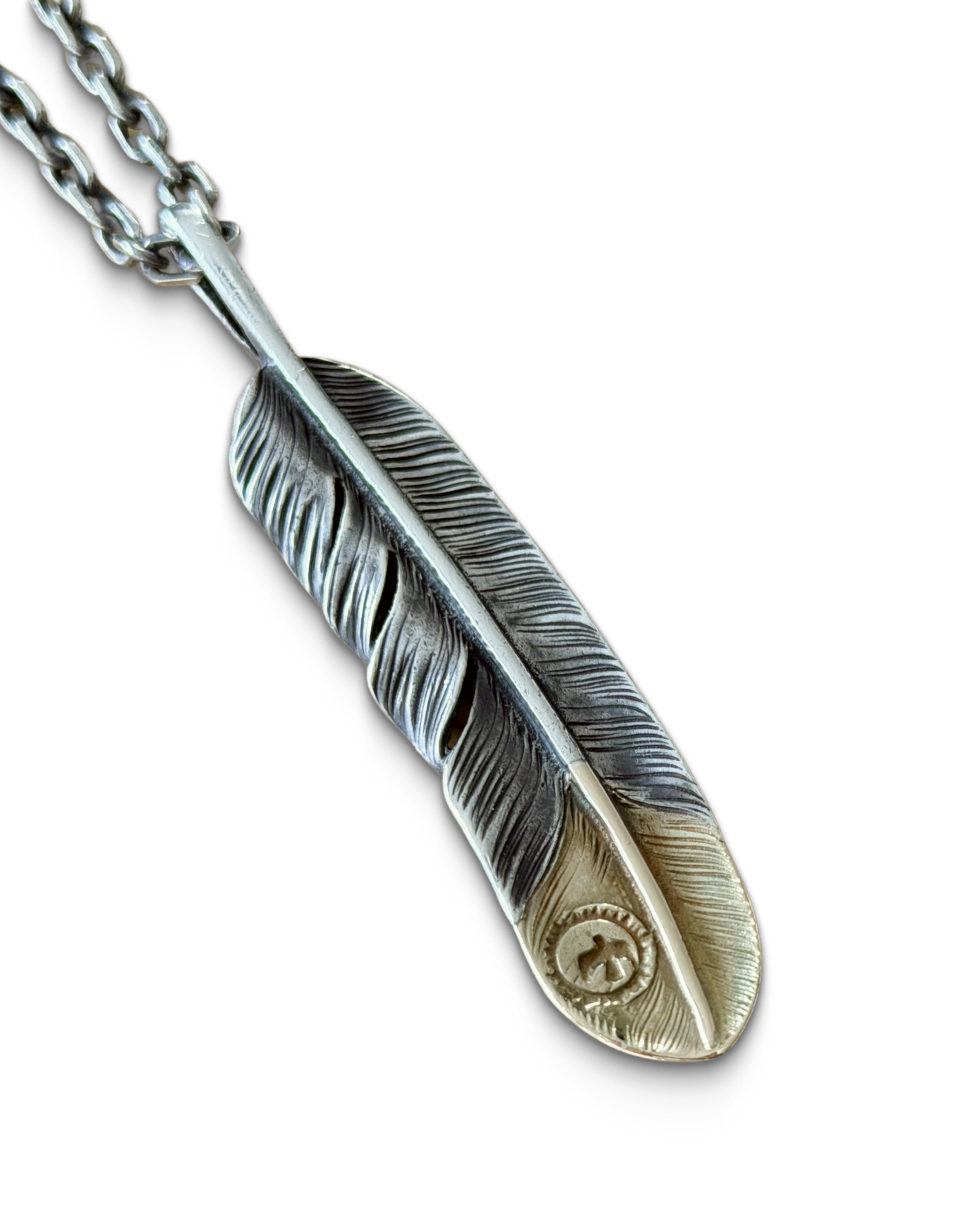 goros necklace feather side.png