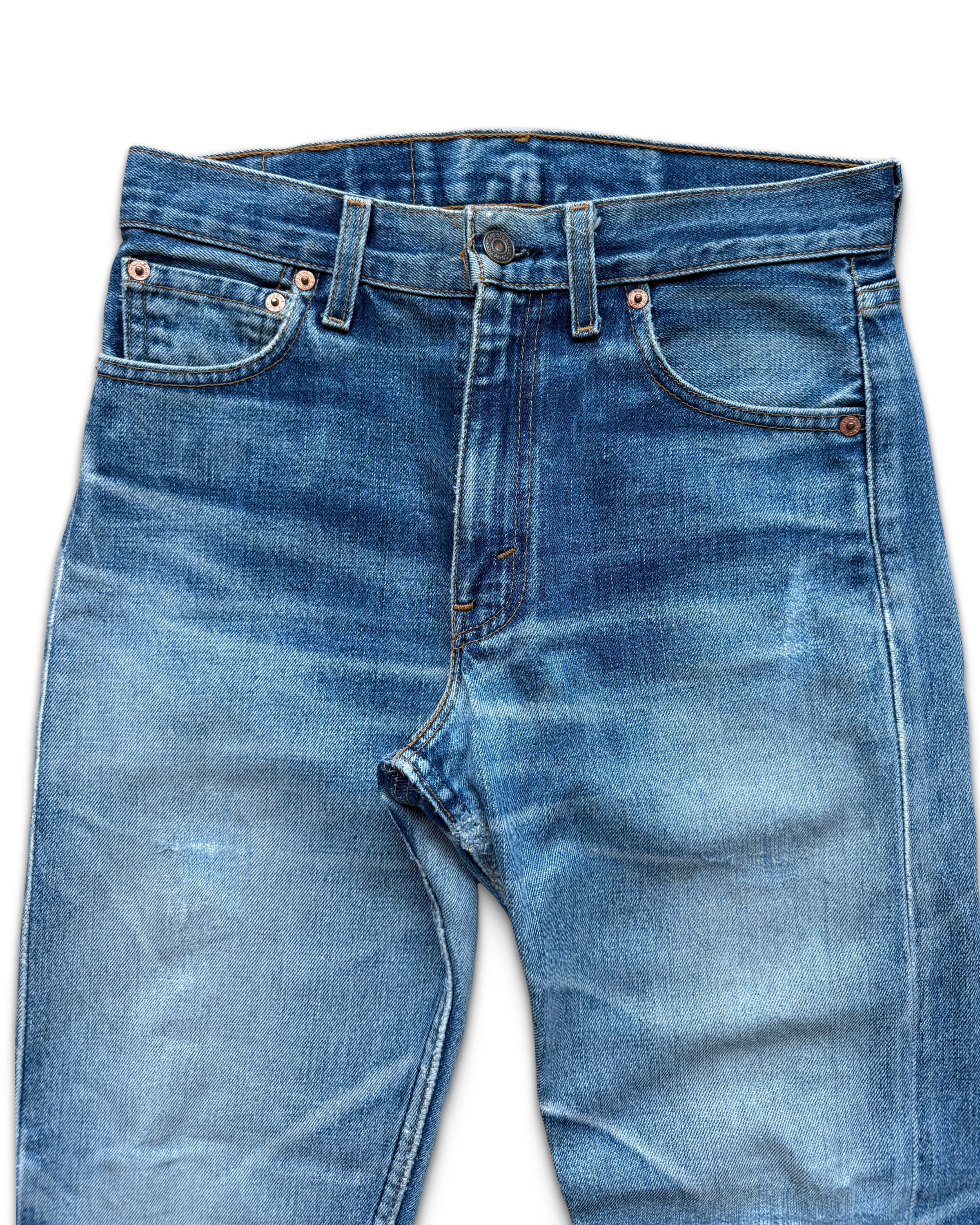 levis jeans stitched front dtail.png