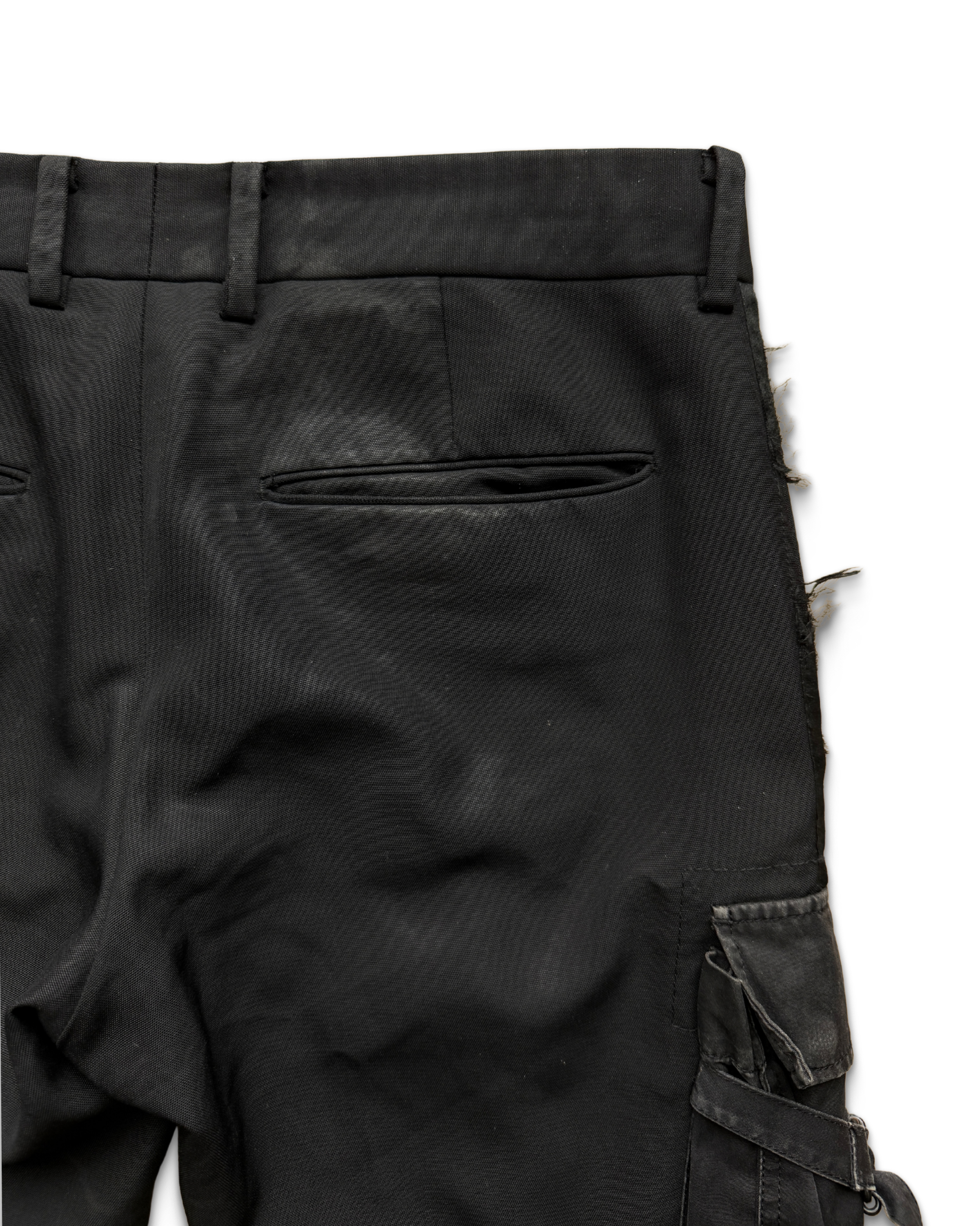 number nine hybrid cargos back pocket 2.png