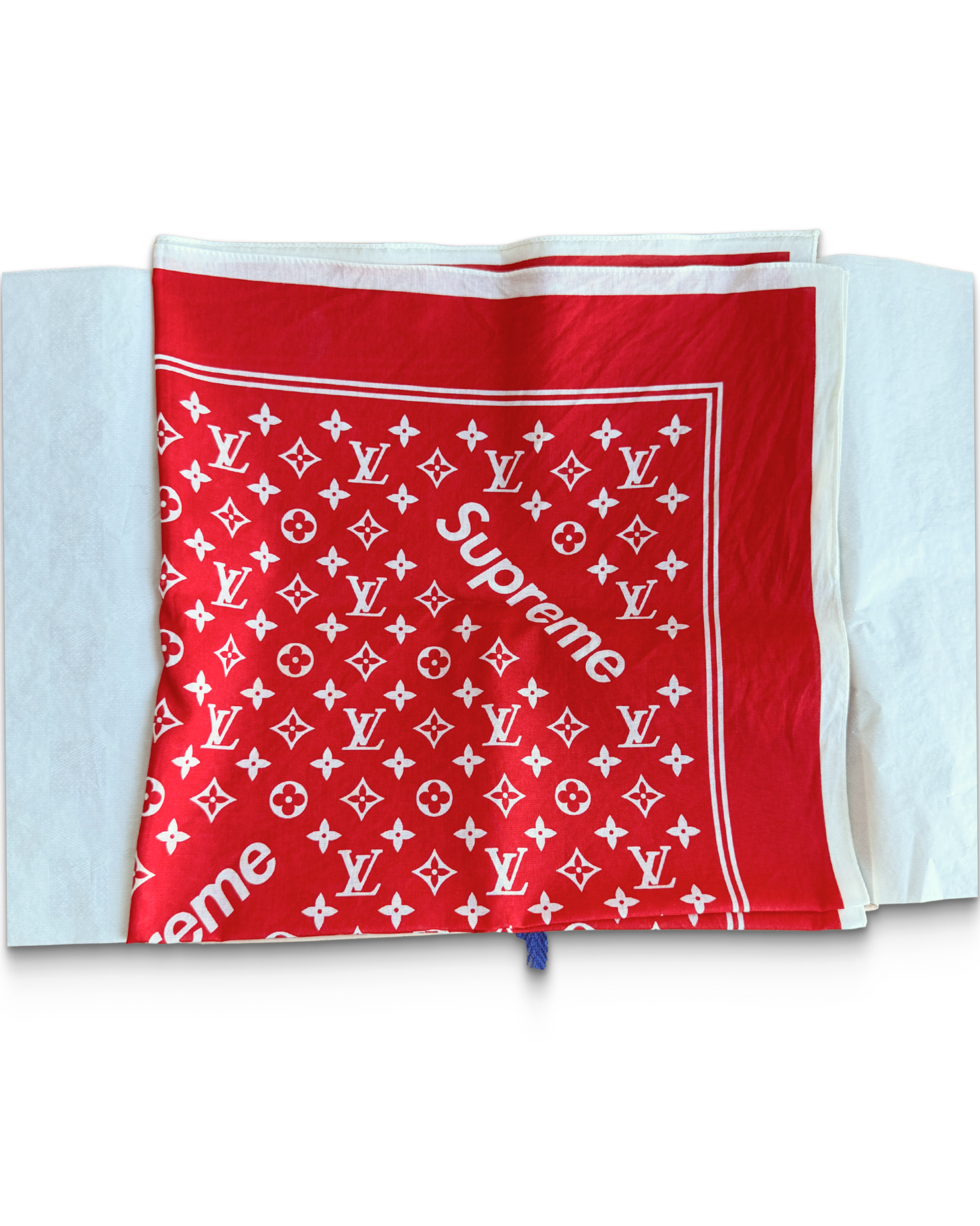 lv supreme scarf 2.png