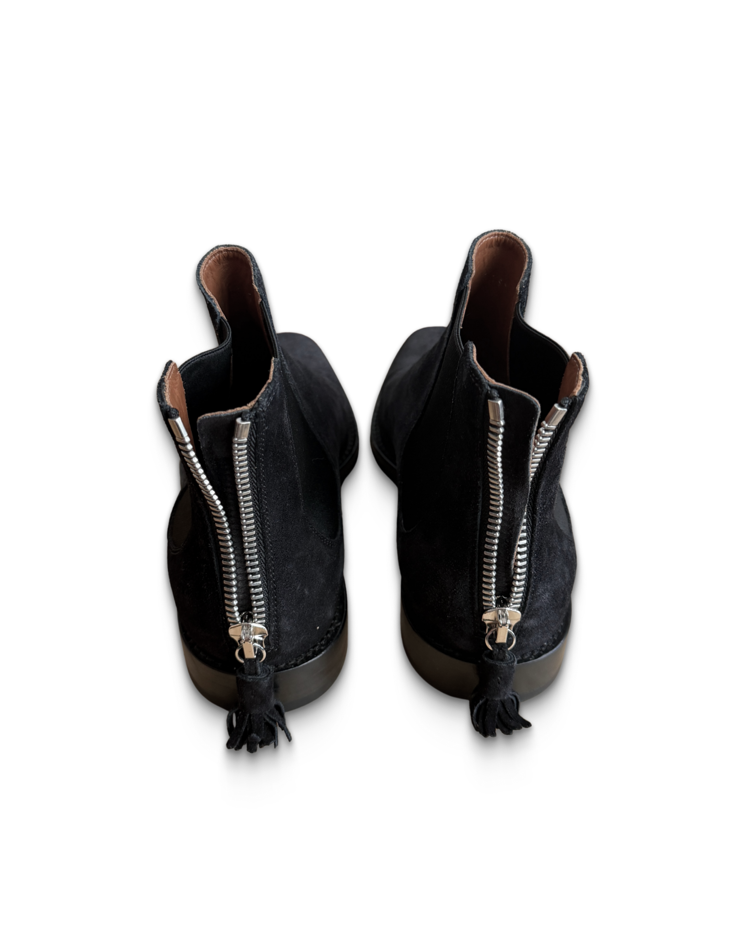 givenchy zip chelsea back.png