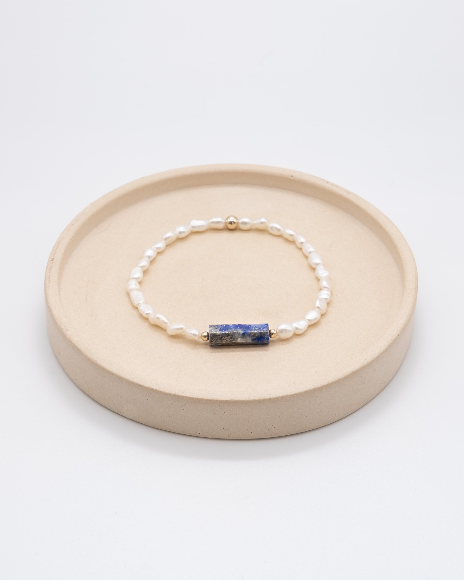 armband_crystal_bar_lapislazuli.jpeg