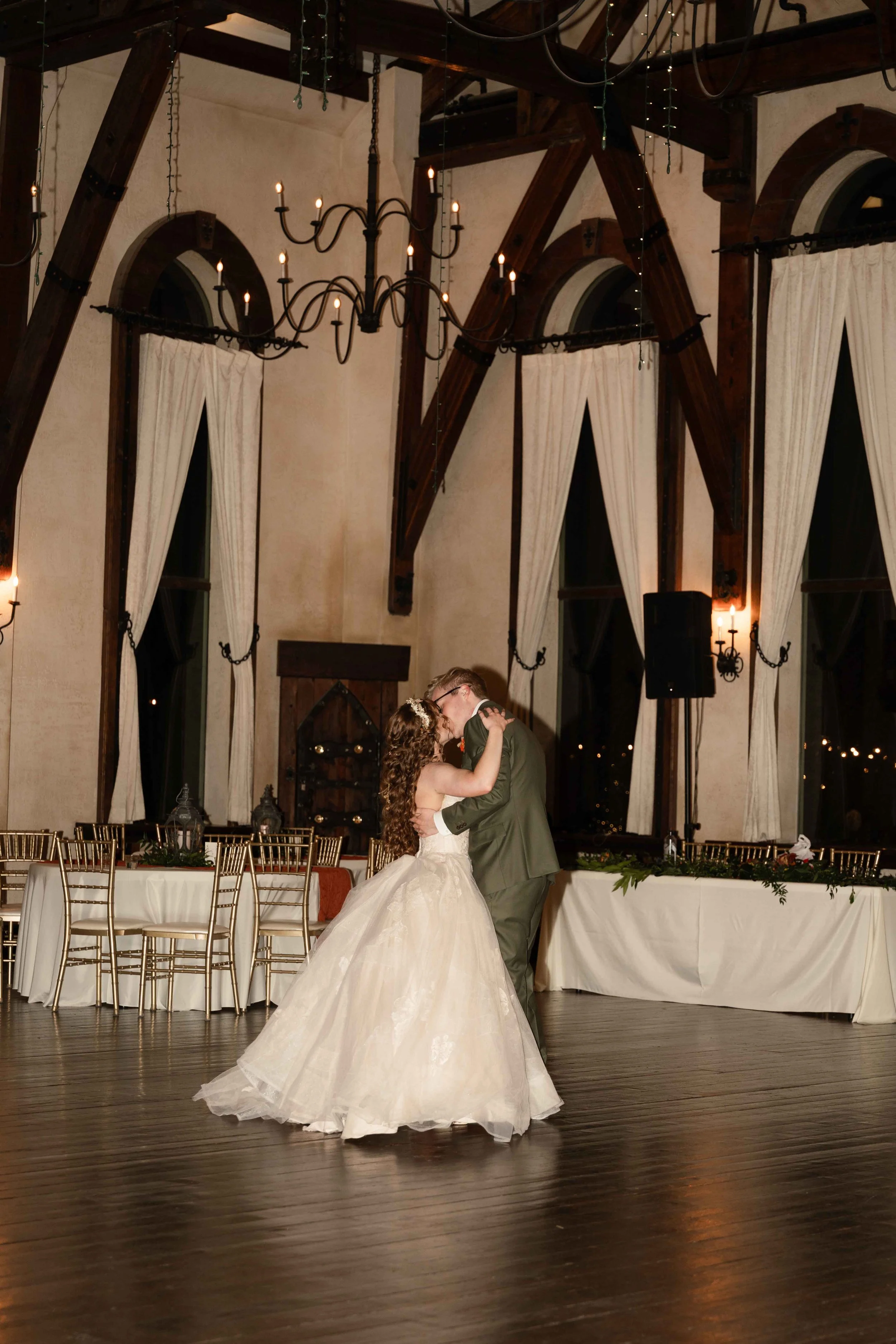 Reception Dancing Photos Wadley Farms Castle Photography