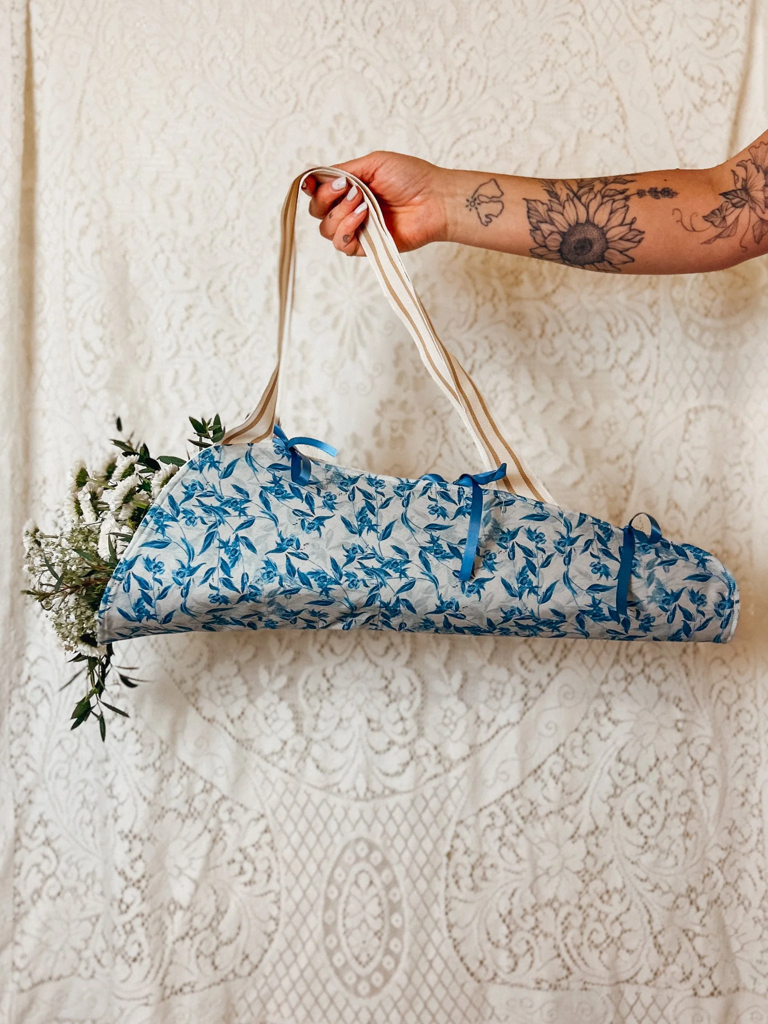 Bouquet Sling (PREVIEW)