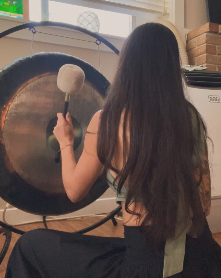 There is much medicine to sound healing.  Sharing a short video coded with healing medicine, [my voice is a bit quiet since I wasn&rsquo;t wearing a mic]. Have you ever experienced a sound healing session? 

Sound is a beautiful thing we have been gi