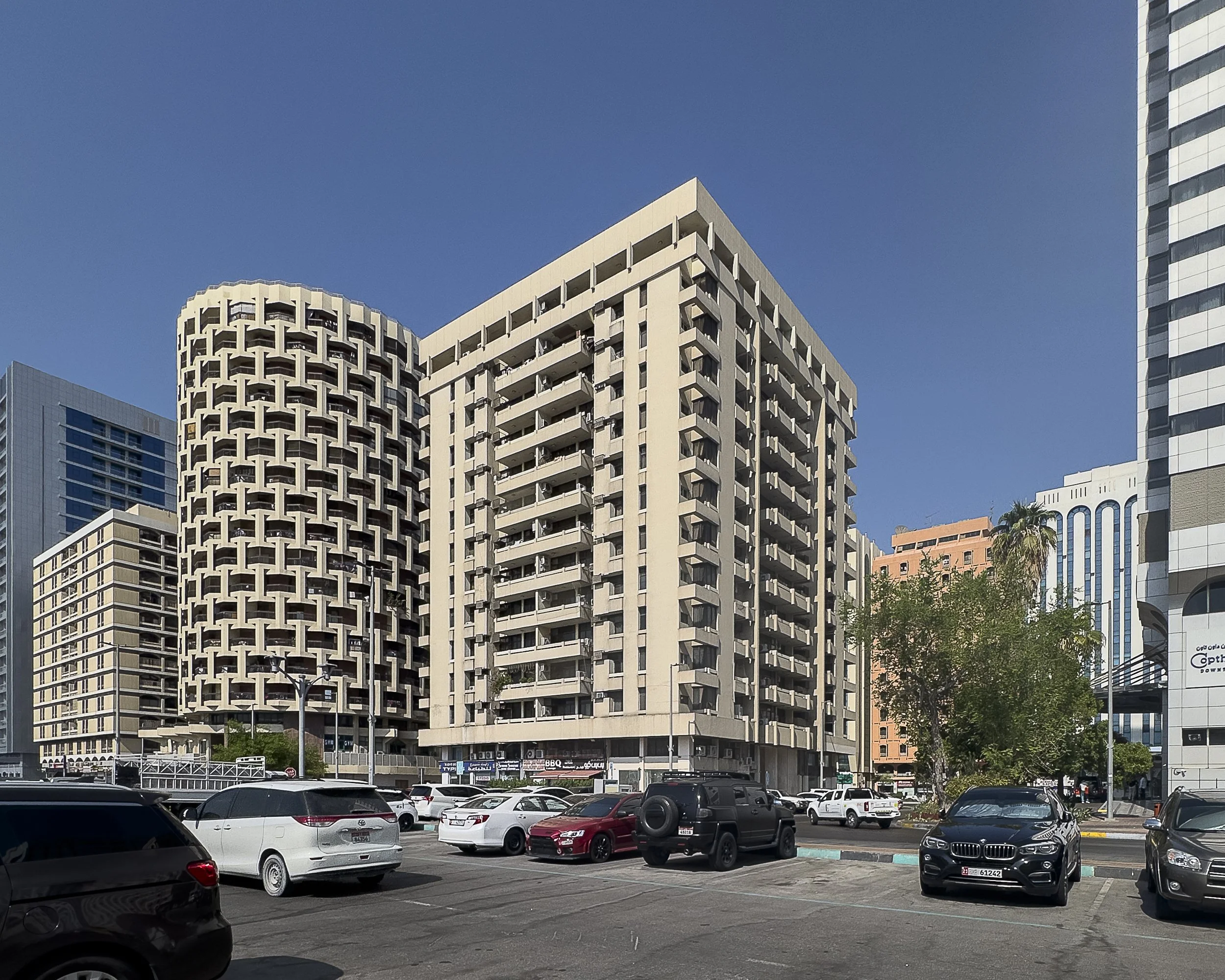 No.0098 - 924 Electra Street