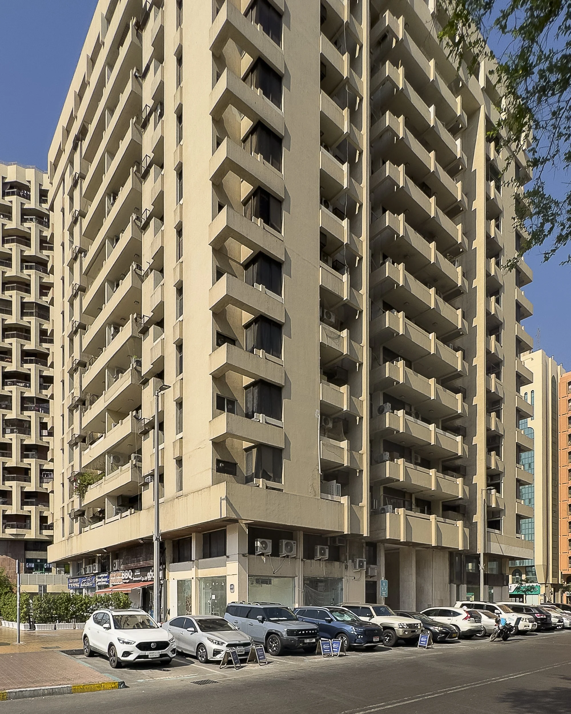 0098 - 924 Zayed The First Street-4.jpg