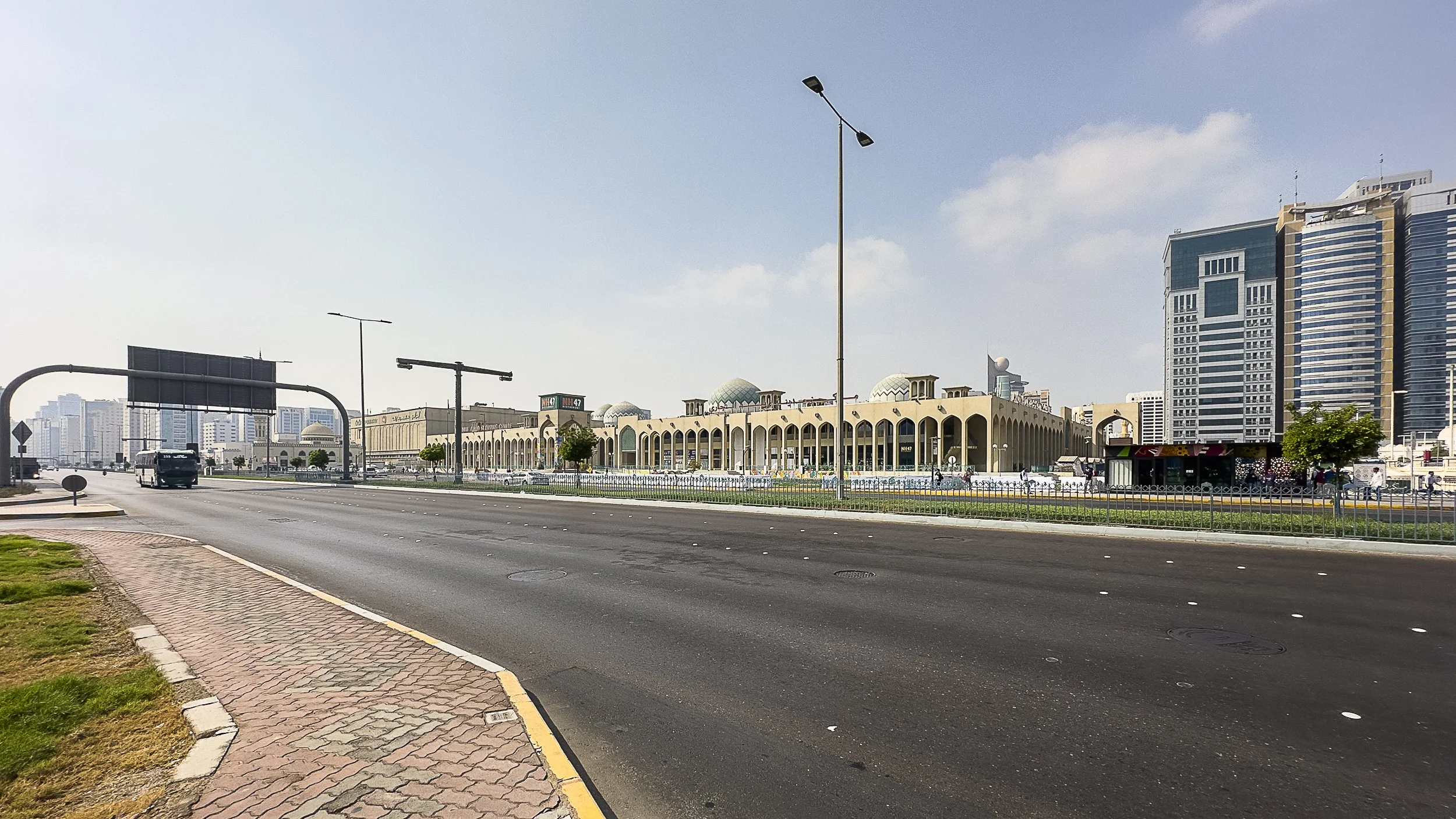 0094 - Madinat Zayed Shopping Centre - 13.jpg