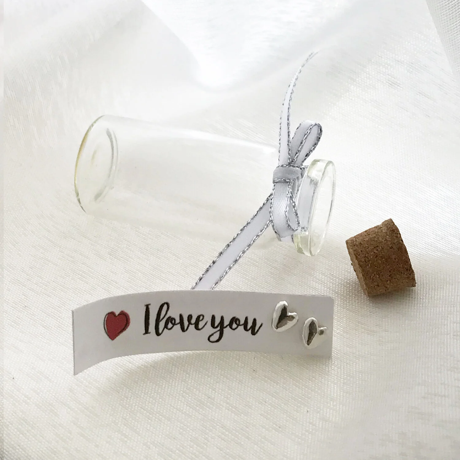 I LOVE YOU MESSAGE IN A BOTTLE