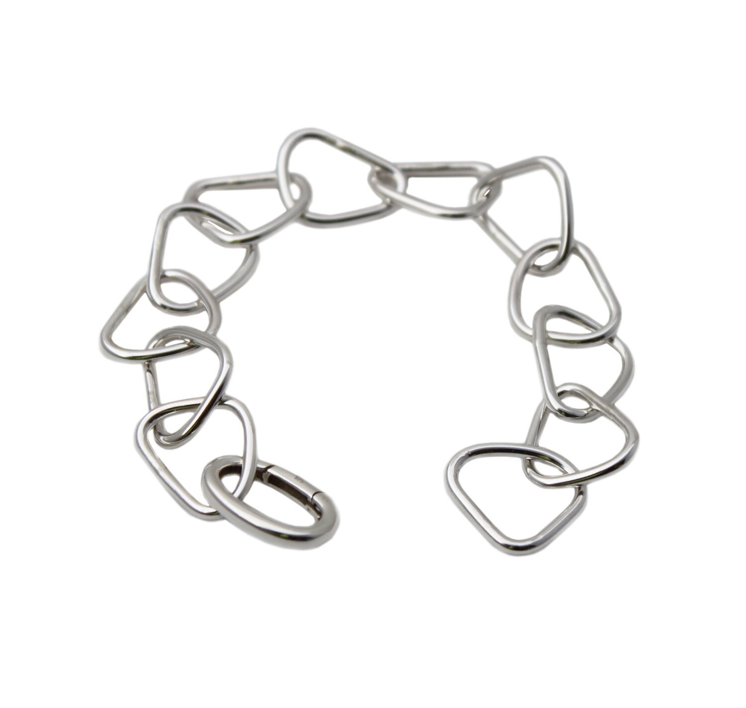 TheAVOCA_Bracelet_ALYSHAALEX.jpg