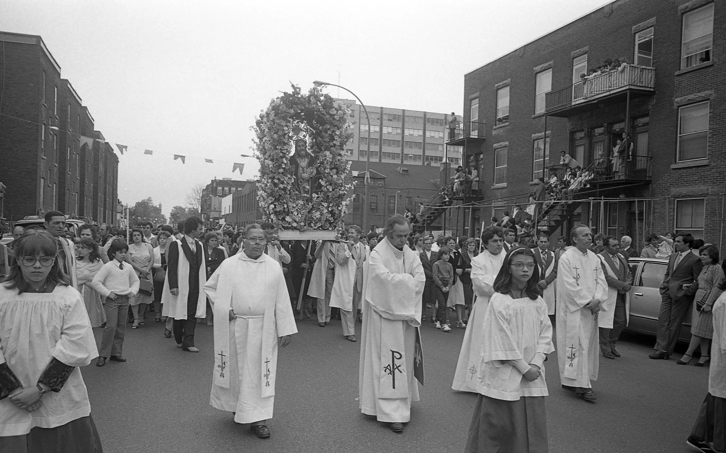 82-05-005-025.jpg