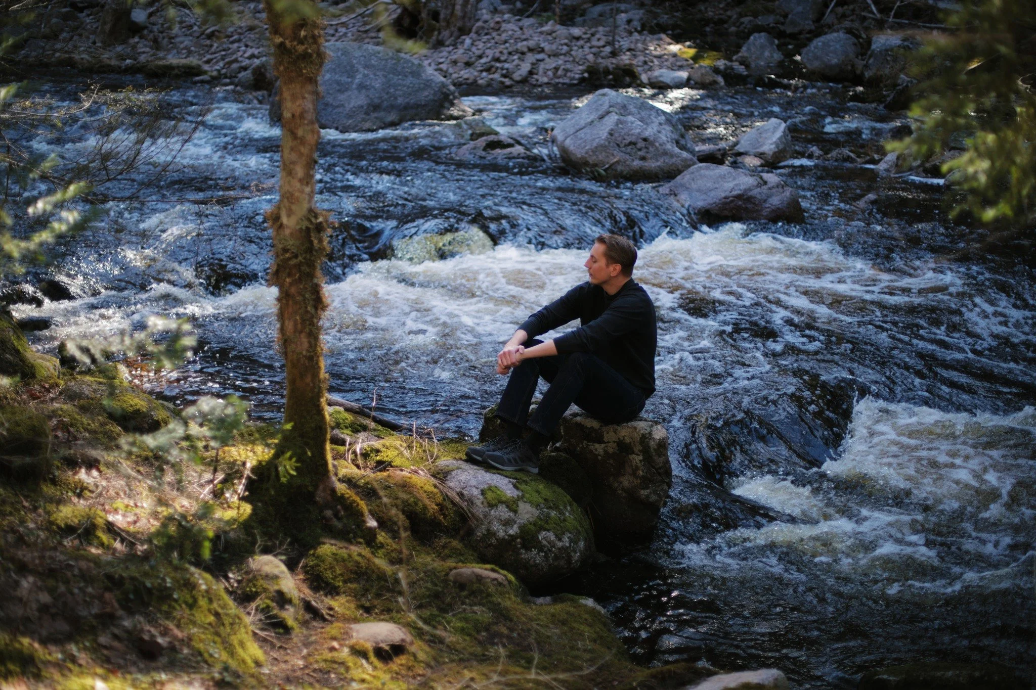 SPORADIC SIGNS &mdash;&mdash; When the sun is shining, I'm chasing shade. It's a little game we play all through the dappled light, ducking and weaving between brush, seeking out the spaces where brightness struggles to break. The tangled hollows of 