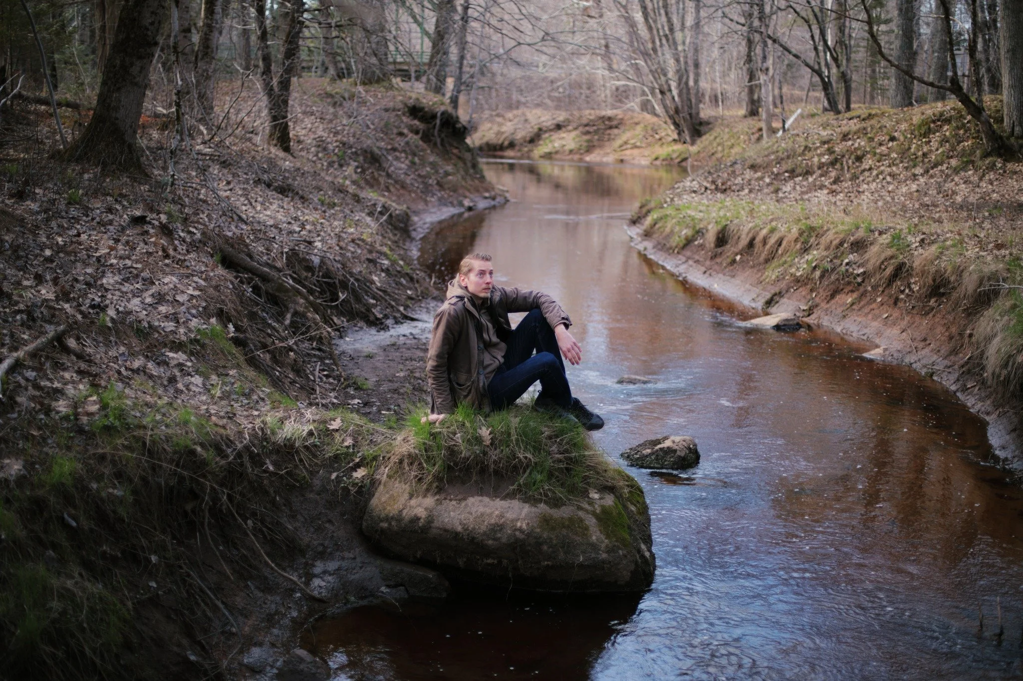 THE HANGING TREE

my head's on fire
with a fever my heart can not put out
bad bout of anxiety
send me climbing
to the hanging tree
so I can see the view
that won't be my last
looking back on the recent past
it's hard being holy, it says
we always wan